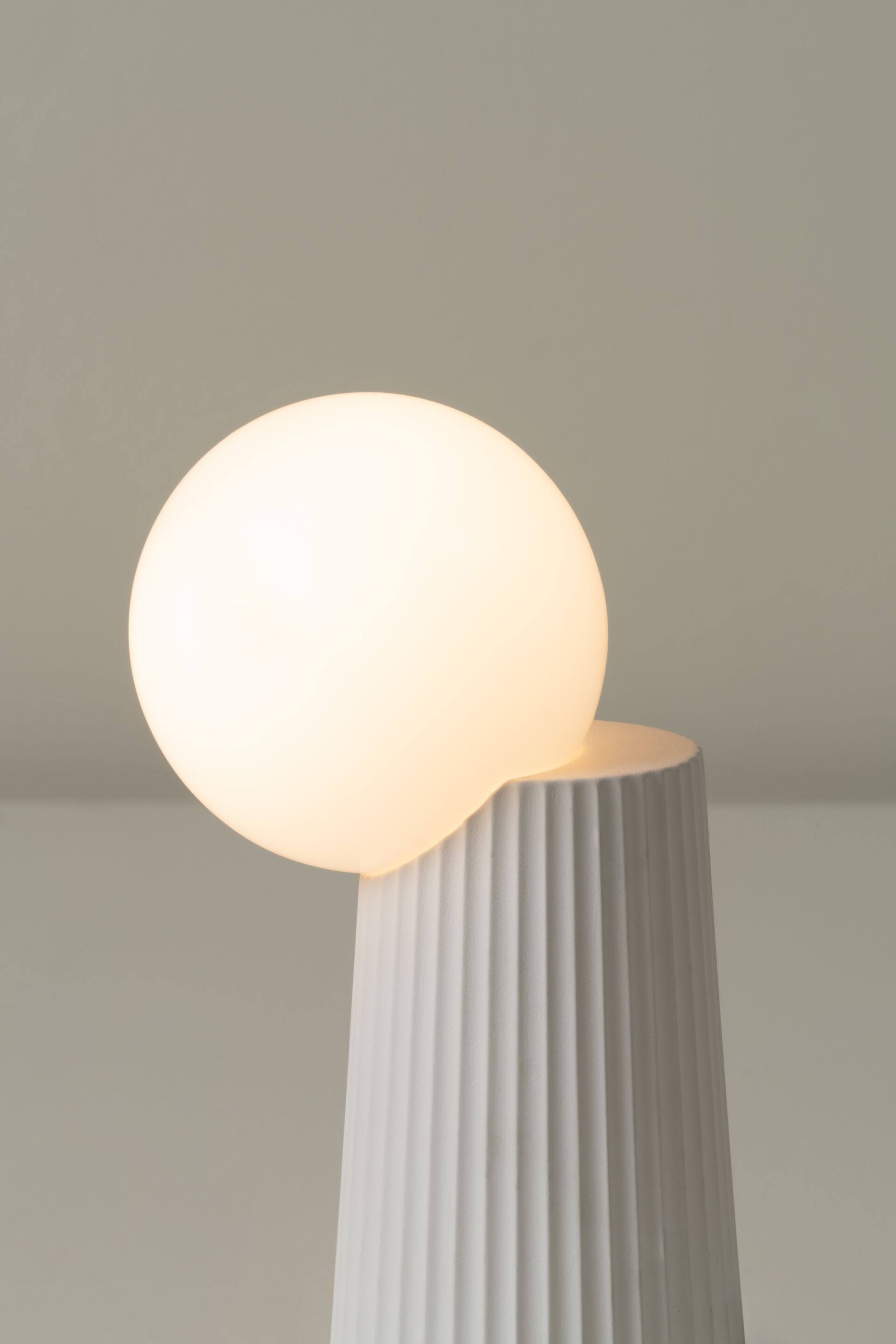 Светодиодная настольная лампа из глины Milan Iluminacion LAND ARCH-00063970 - Вид №12