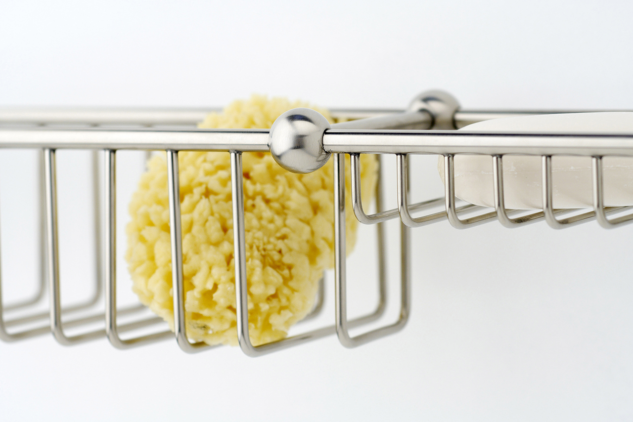 Traditional bathrooms Стеклянная полка P&R с держателем для полотенец Pr6962  - Вид №1