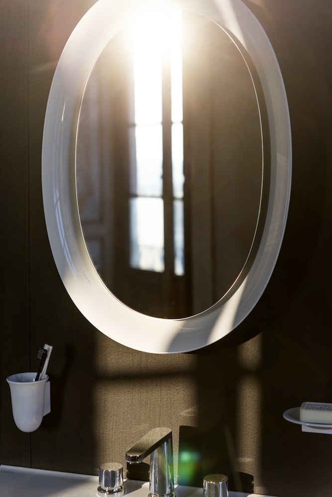 H4060700850001 Керамическое зеркало с LED подсветкой, включение от общего выключателя, 4000 K LAUFEN PRO - Вид №12