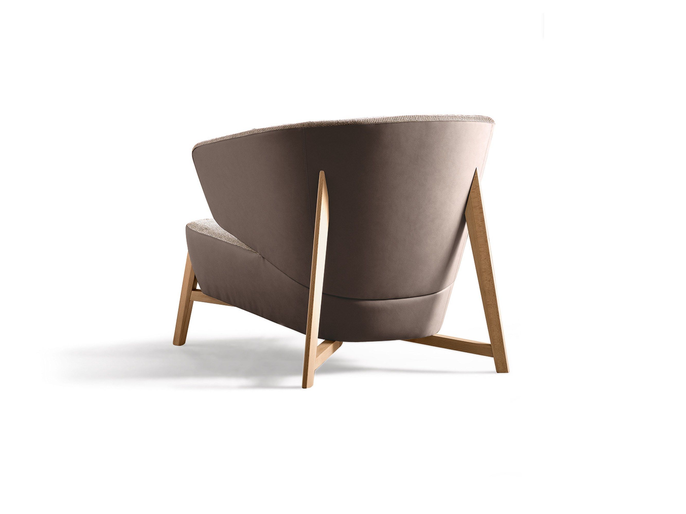 Кресло из ткани и кожи с деревянной основой Innova Imbottiti Арсенал ARCH-00113089 - Вид №2