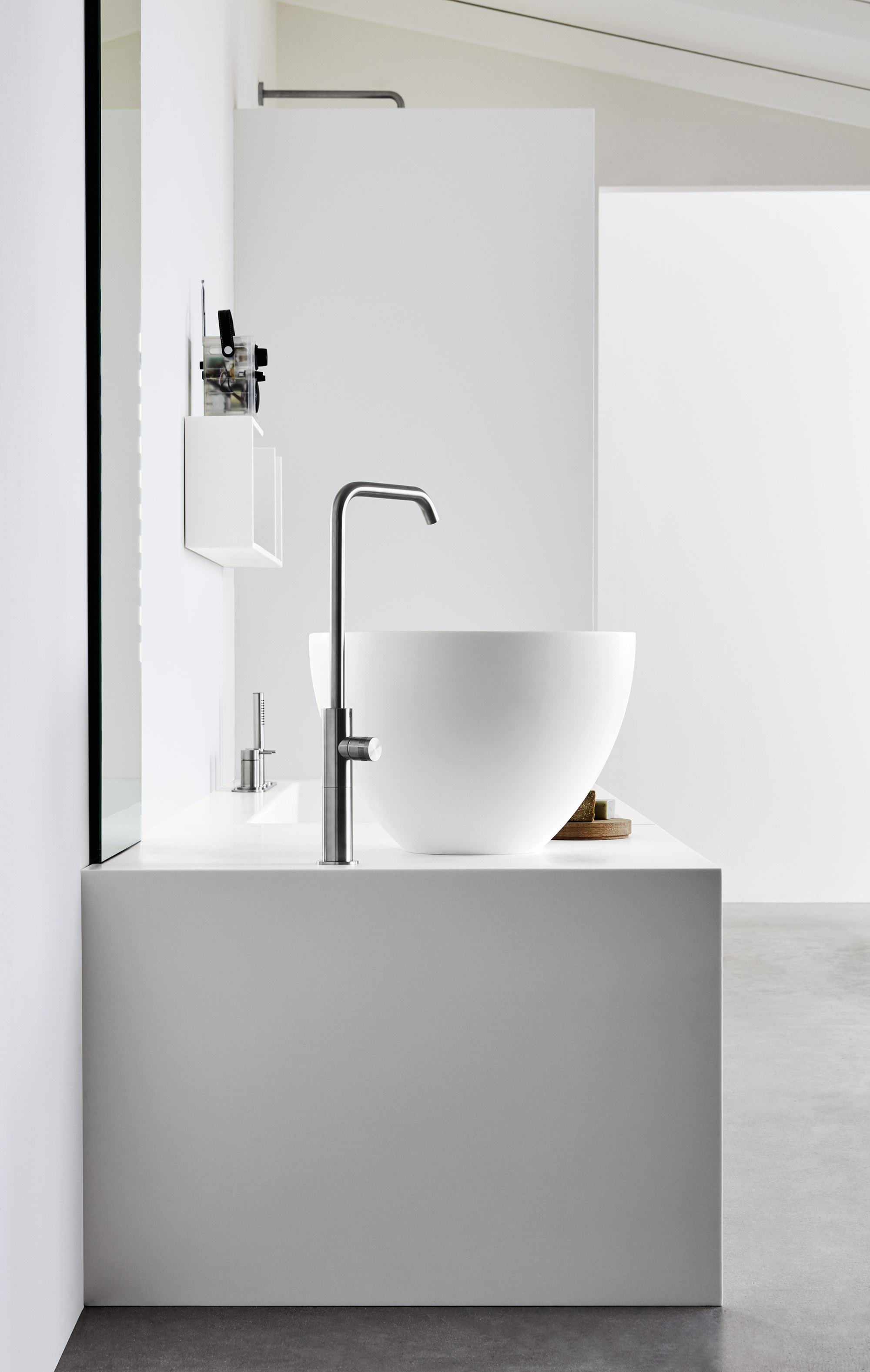 Rexa Design Высокий смеситель для умывальника на столешнице REXA-ST239  - Вид №1