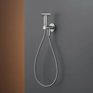 Биде спрей с предохранительным клапаном, настенный кронштейн и подключение воды  FRE177 CEADESIGN