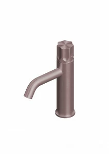 Modo. 17 03 T. Смеситель для раковины Quadrodesign