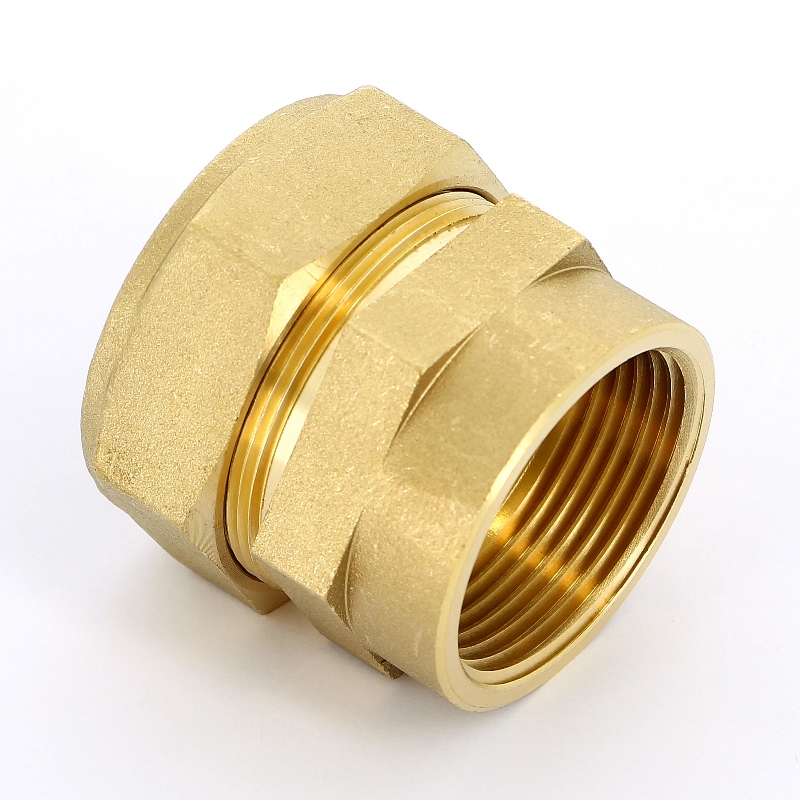 Муфта обжим-В Neptun ССТ 32 х 1 1/4" IWS 411066000063