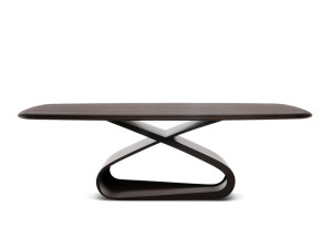 Обеденный стол из нержавеющей стали с дубовой столешницей