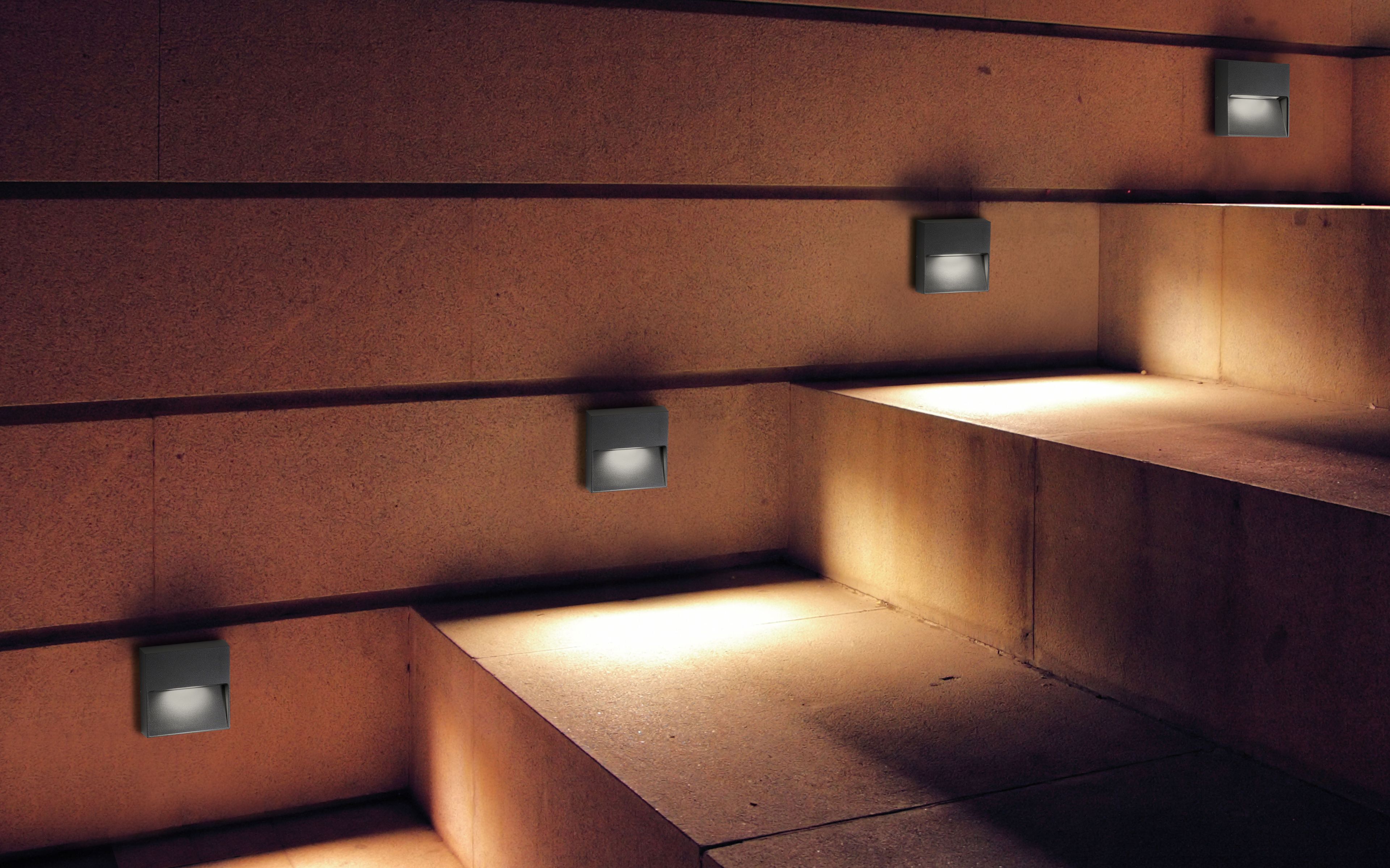 Алюминиевый светодиодный наружный настенный светильник Zafferano Bottom ARCH-00028389 - Вид №1