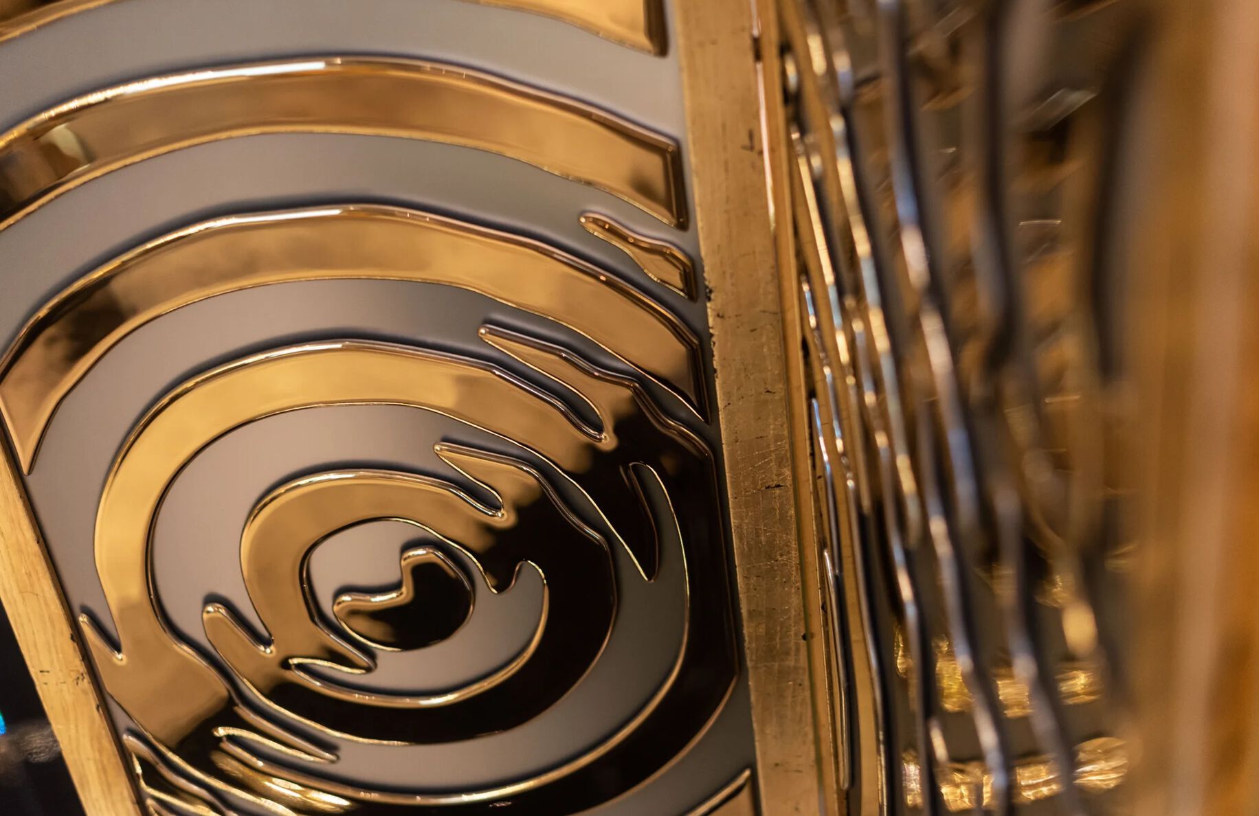 Стеклянная ширма PlusObject Interference ARCH-00054199 - Вид №1