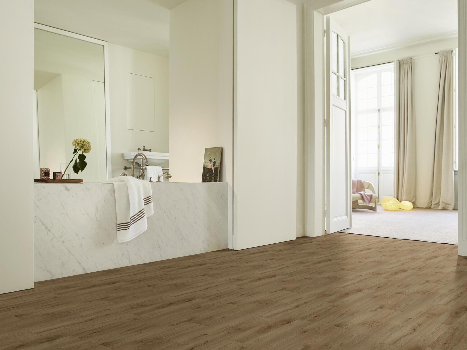 Нескользящий виниловый пол с эффектом дерева BEAUFLOR Polaris ARCH-00016348