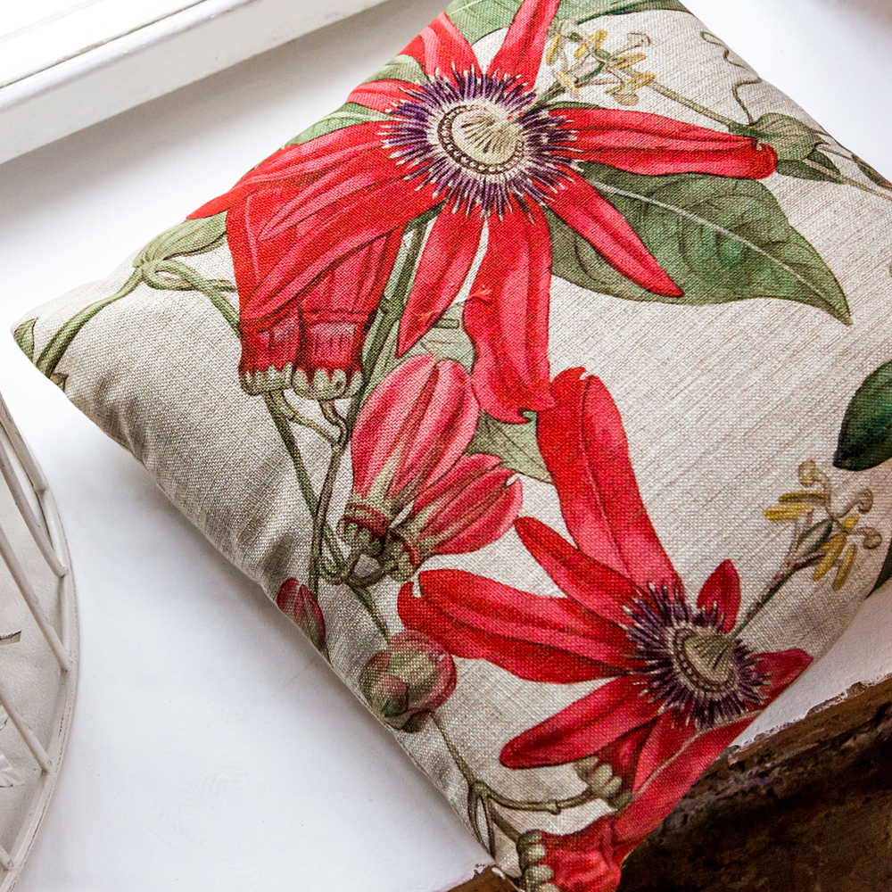 2718953 Интерьерная подушка «Цветочный перфоманс», версия 6 Object Desire  - Вид №4