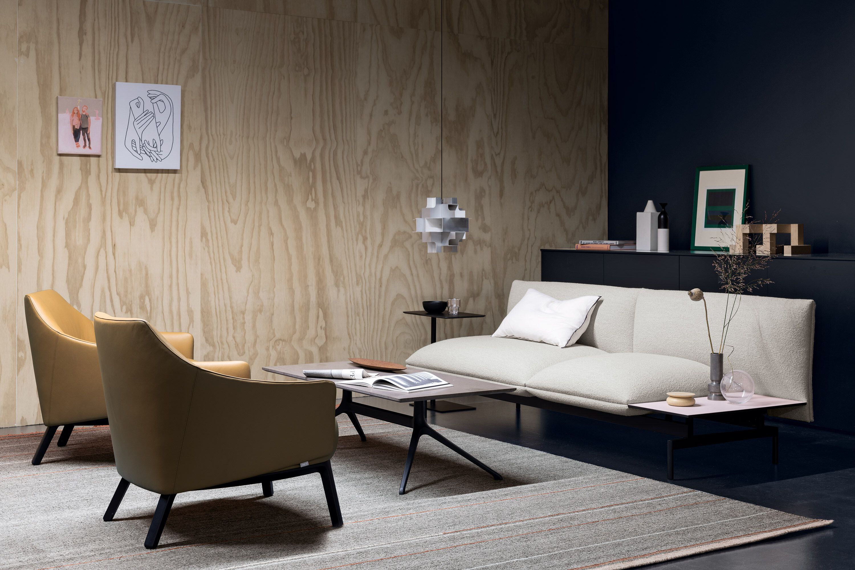 Кожаное кресло с подлокотниками Kristalia Bela ARCH-00074270 - Вид №3