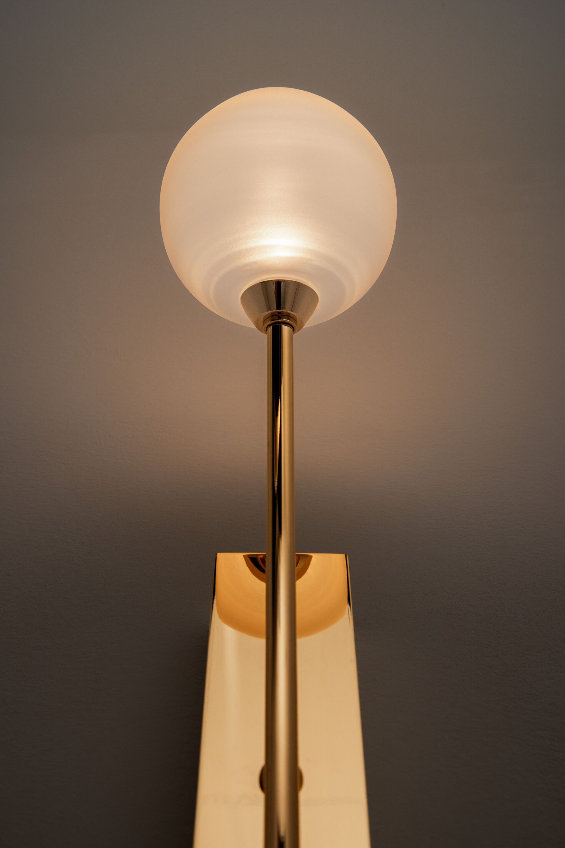 Пескоструйная стеклянная светодиодная настенная лампа ILFARI Penélope ARCH-00002027 - Вид №2