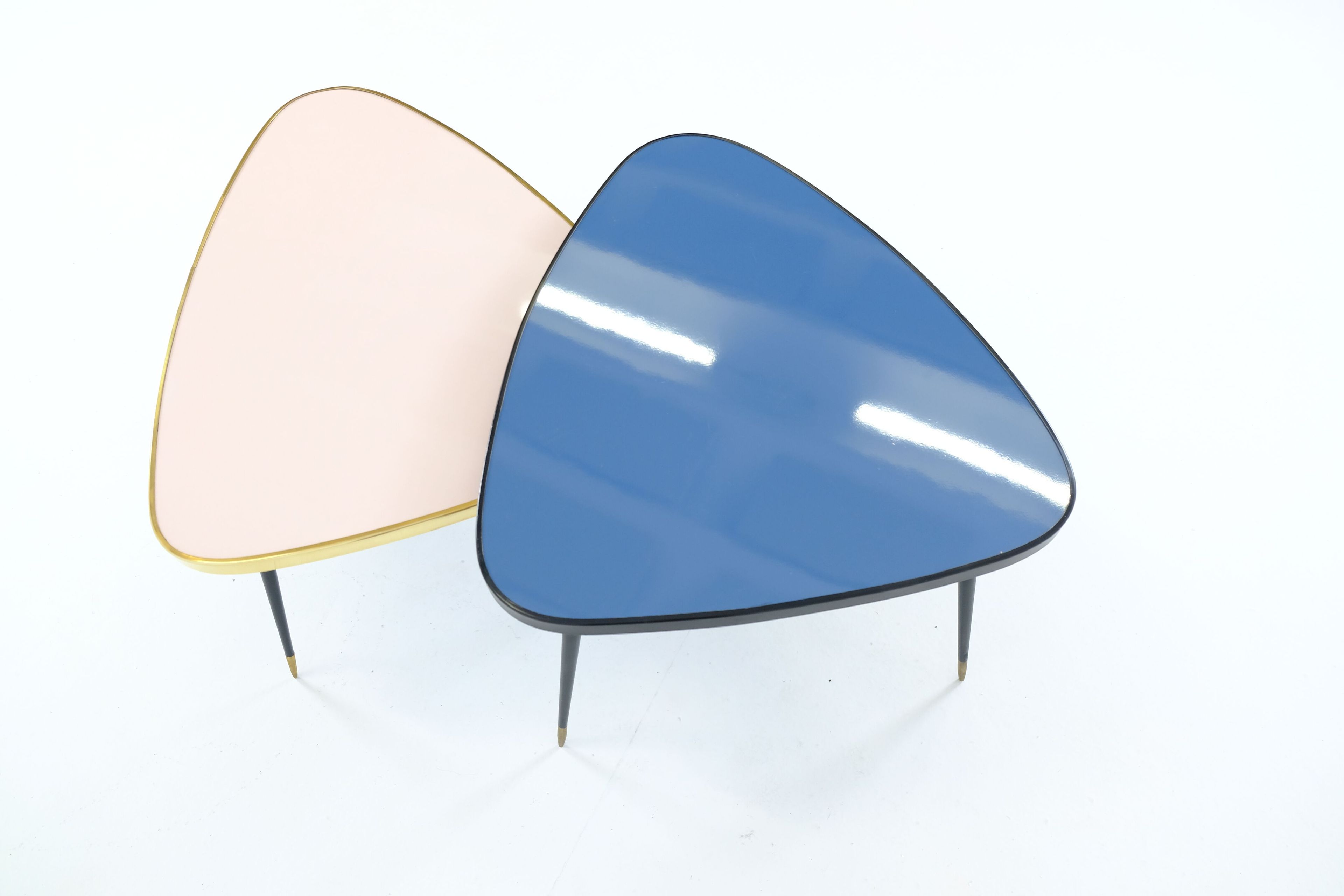 Журнальный столик из ламинированного стекла с полированным латунным профилем Jover+Valls Antique Boutique-Twist ARCH-00039988 - Вид №39