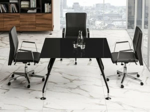 Las Mobili Квадратный стол для переговоров Enosi evo