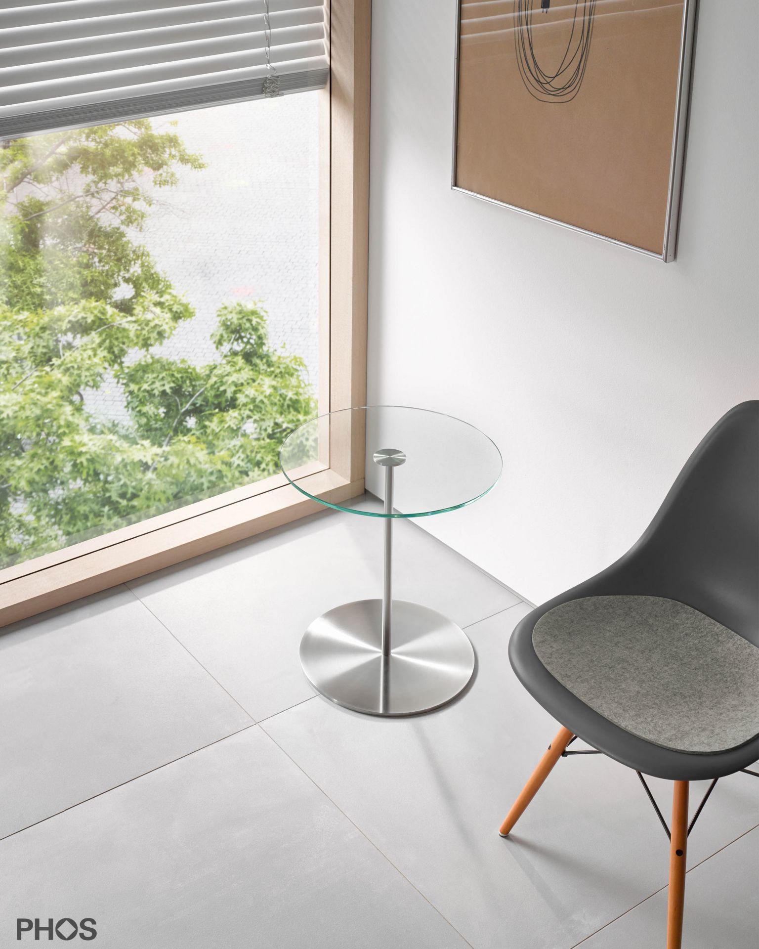 BT400G-E Приставной столик со стеклянной полкой, высота 40 см, основание: нержавеющая сталь. PHOS  - Вид №1