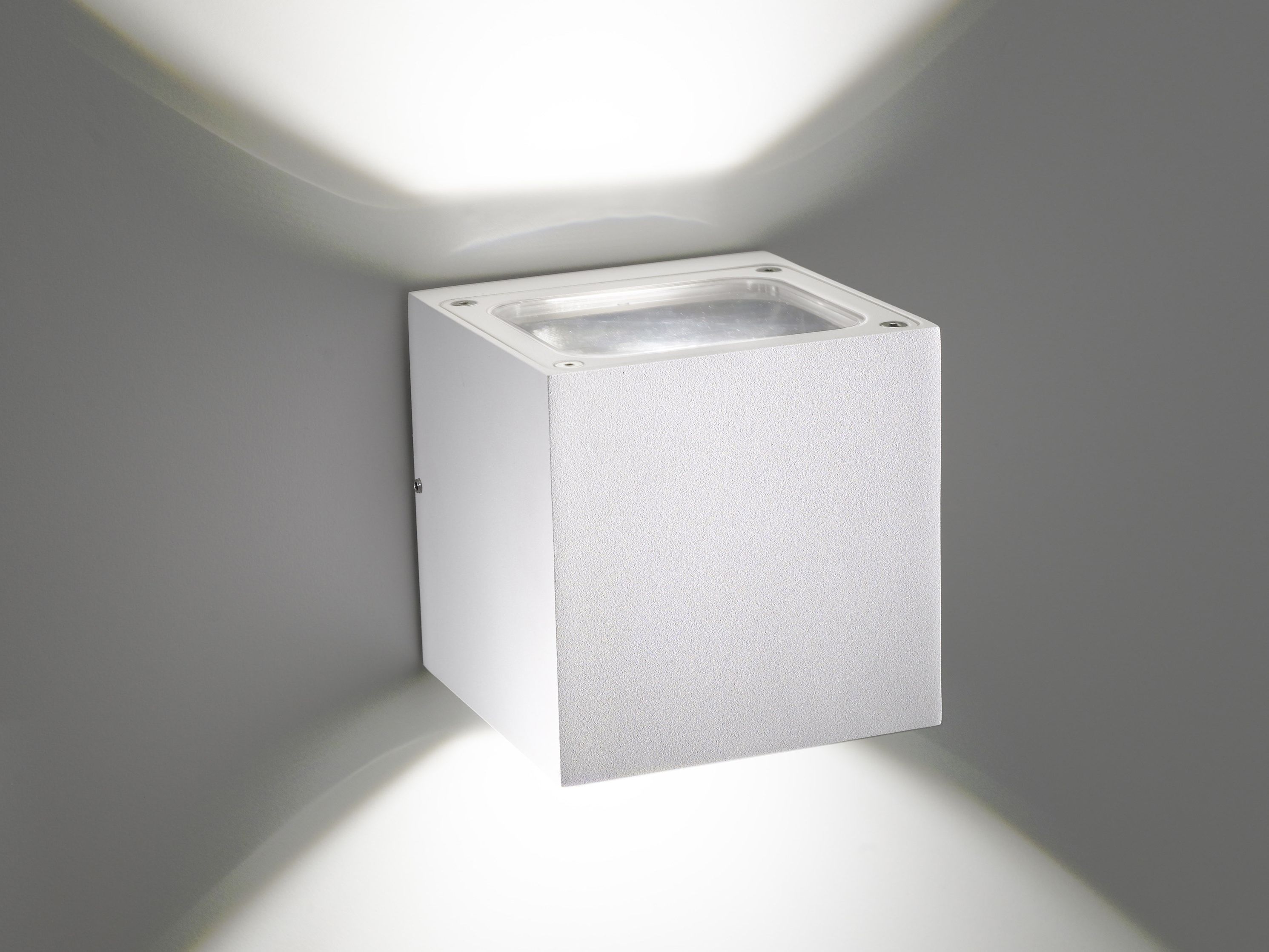 Литой алюминиевый светодиодный настенный светильник Zafferano Солнце ARCH-00072549