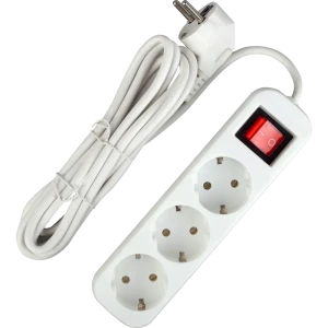 Удлинитель с заземлением Defender 3 розетки, 3 м, выключатель