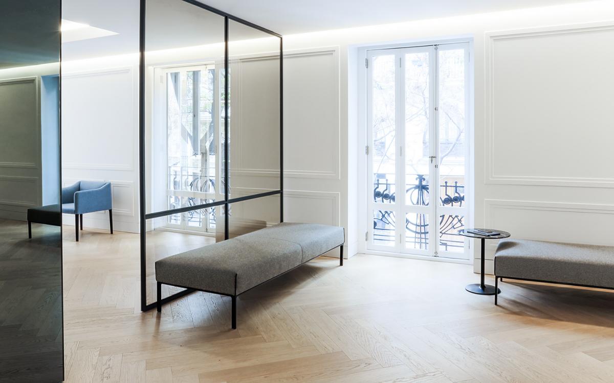 040921 Скамейка Andreu World Raglan - Вид №2