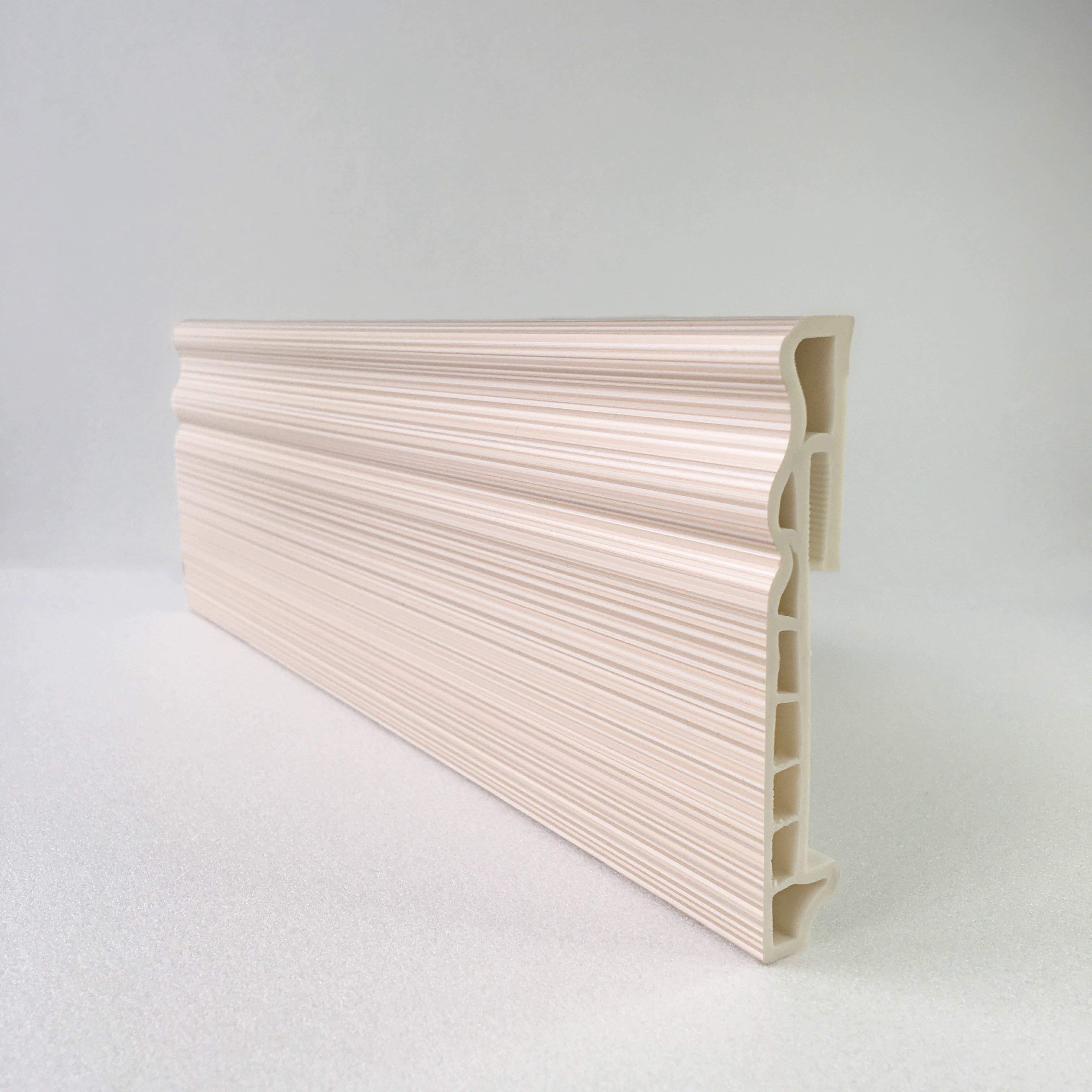 Напольный плинтус  Рипс серый 100мм DEKOR PANEL DP037