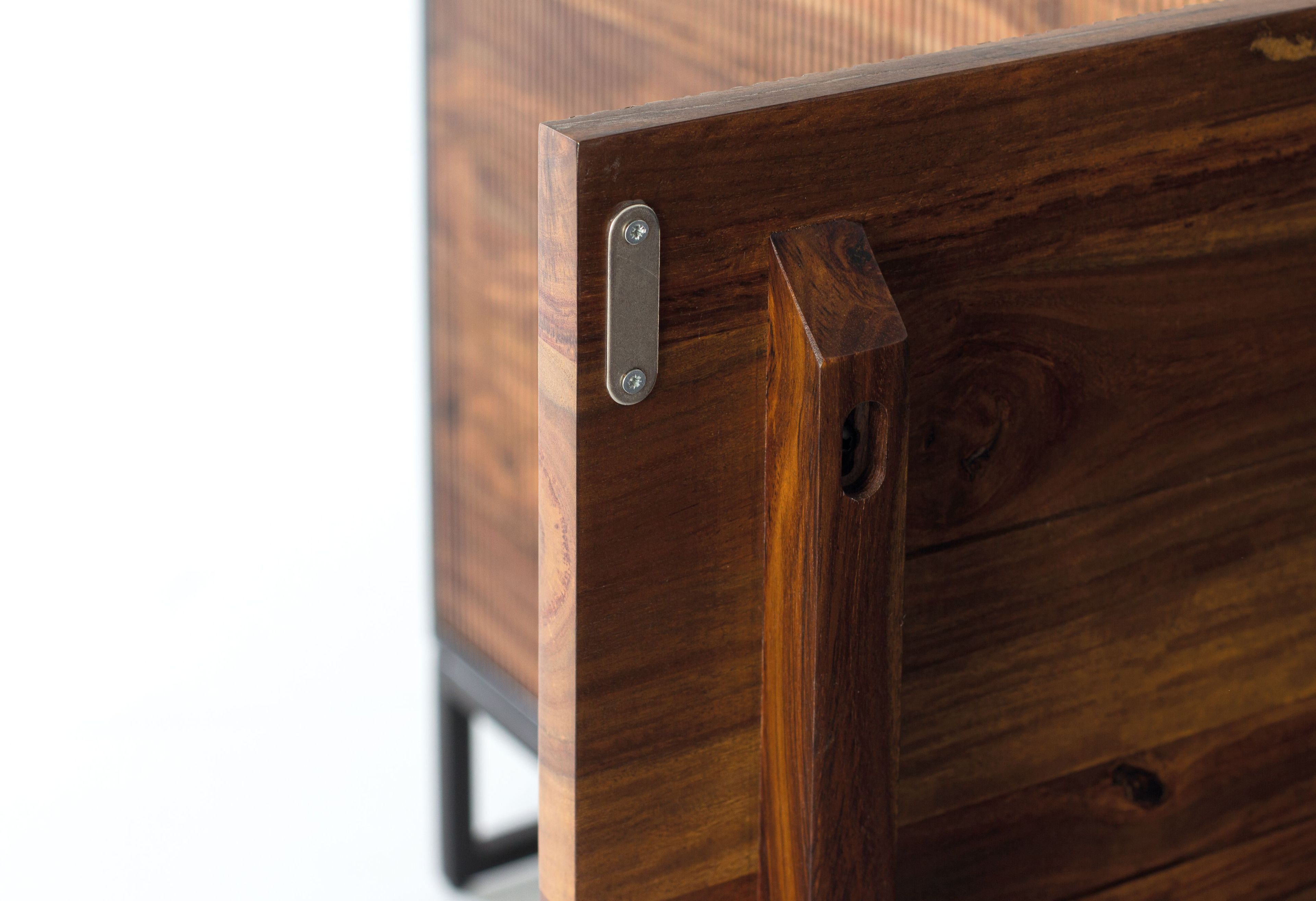 Деревянный шкаф с распашными дверями Giner y Colomer Варанаси ARCH-00029208 - Вид №4