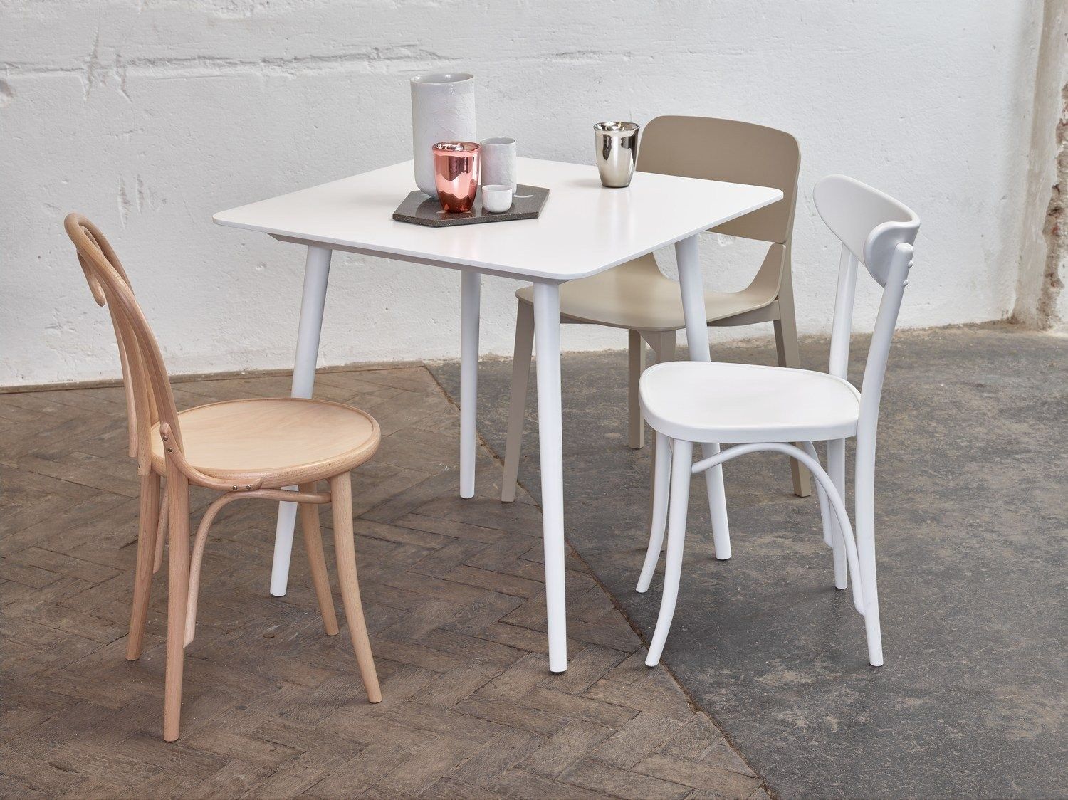 Деревянный стол TON Ироника ARCH-00134087 - Вид №3