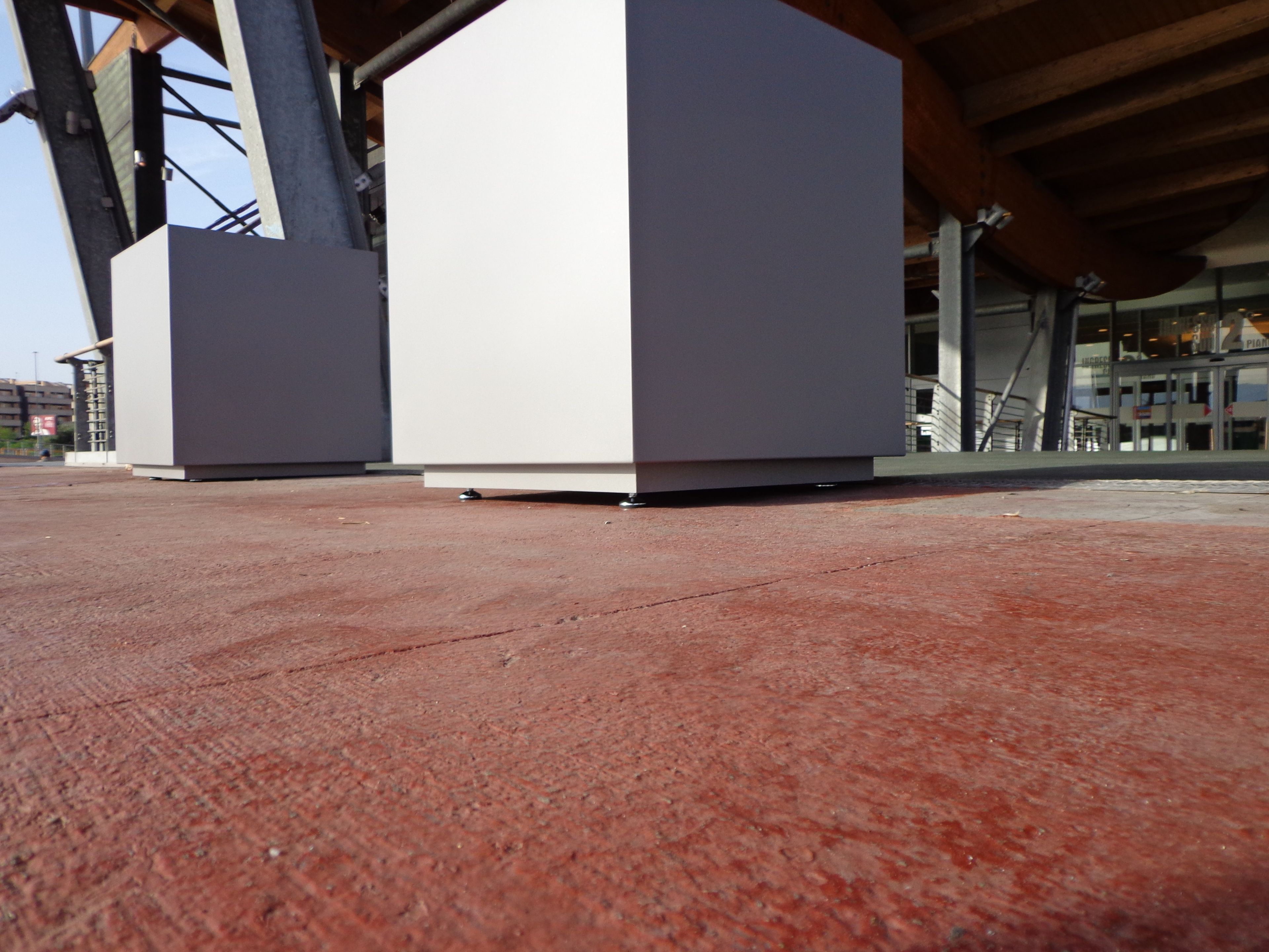 Квадратный плантатор из оцинкованного листа Viscio Urban Design FIORIERA ANTITERRORISMO ARCH-00086632 - Вид №19