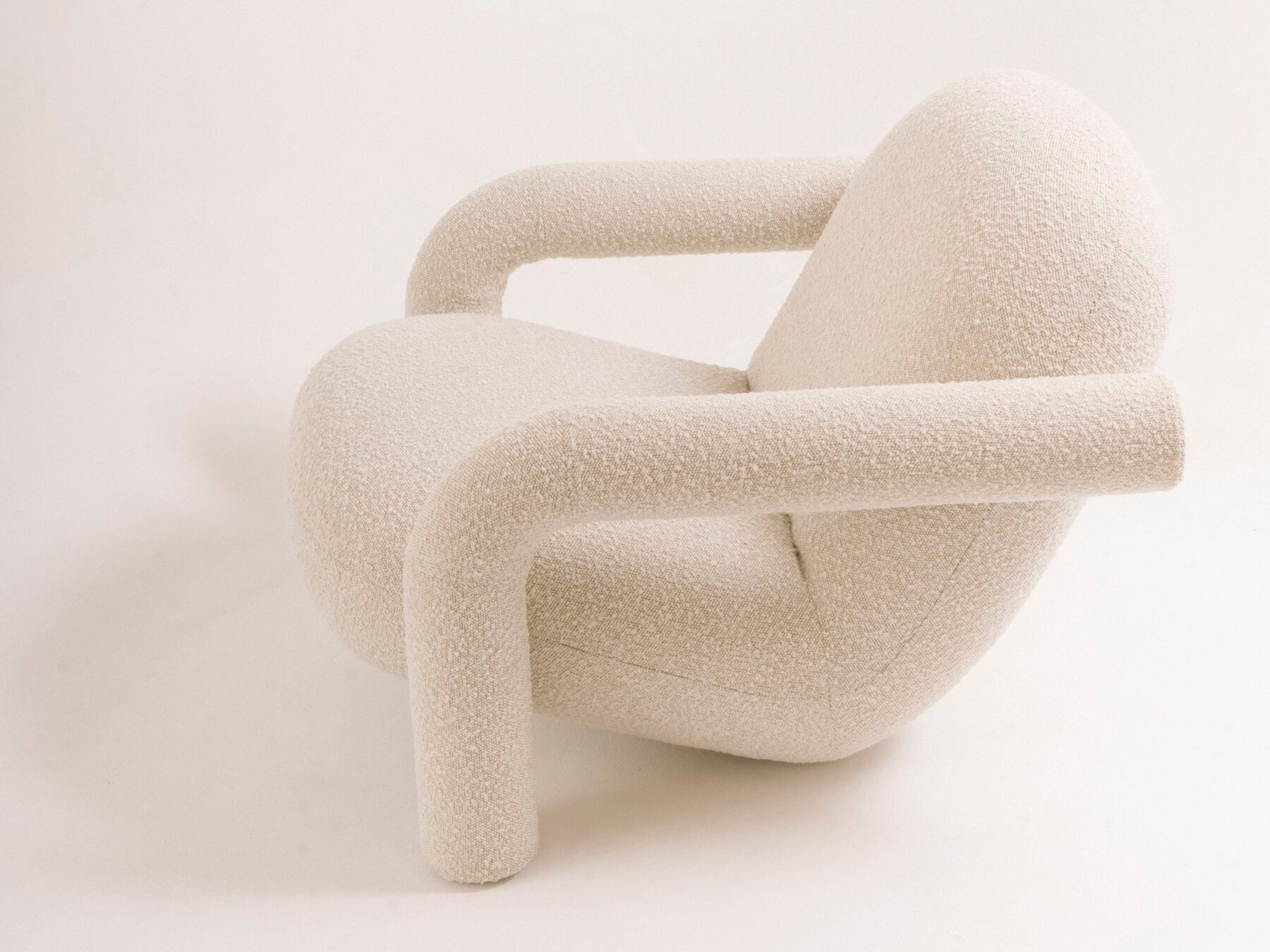 Тканевое кресло с подлокотниками DIZA Gspot ARCH-00132184 - Вид №1