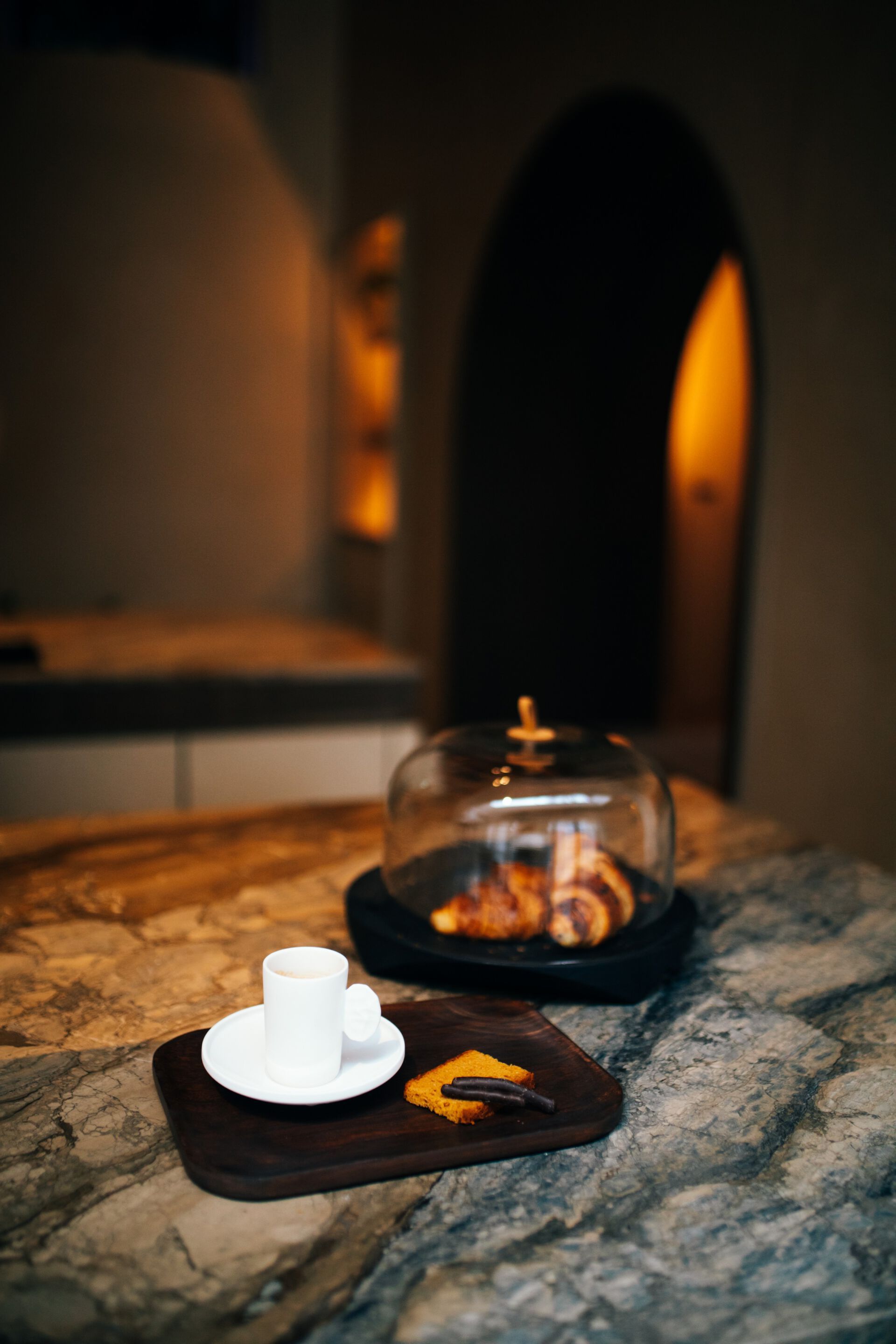 Фарфоровая чашка с блюдцем POMAX легкий ARCH-00134086 - Вид №4