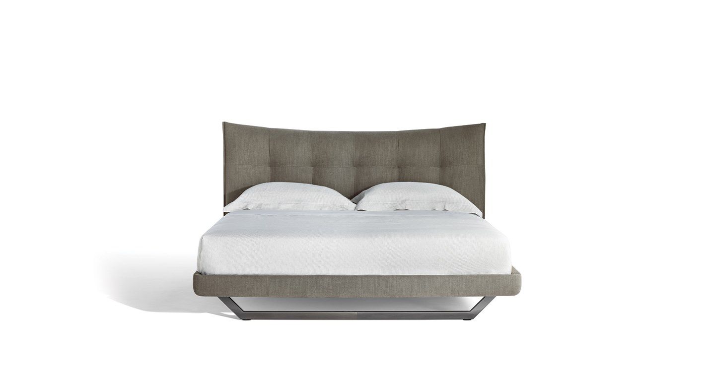 Тканевая кровать с мягким изголовьем Poltrona Frau ночь-кровати ARCH-00035023 - Вид №1