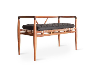 Скамейка из тикового дерева