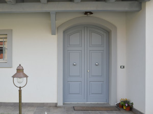 Деревянные входные ворота