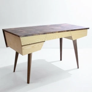 Стол рабочий письменный с 4 ящиками ясень Argus ACWD ARGUS 00-3981949 Орех;бежевый;коричневый