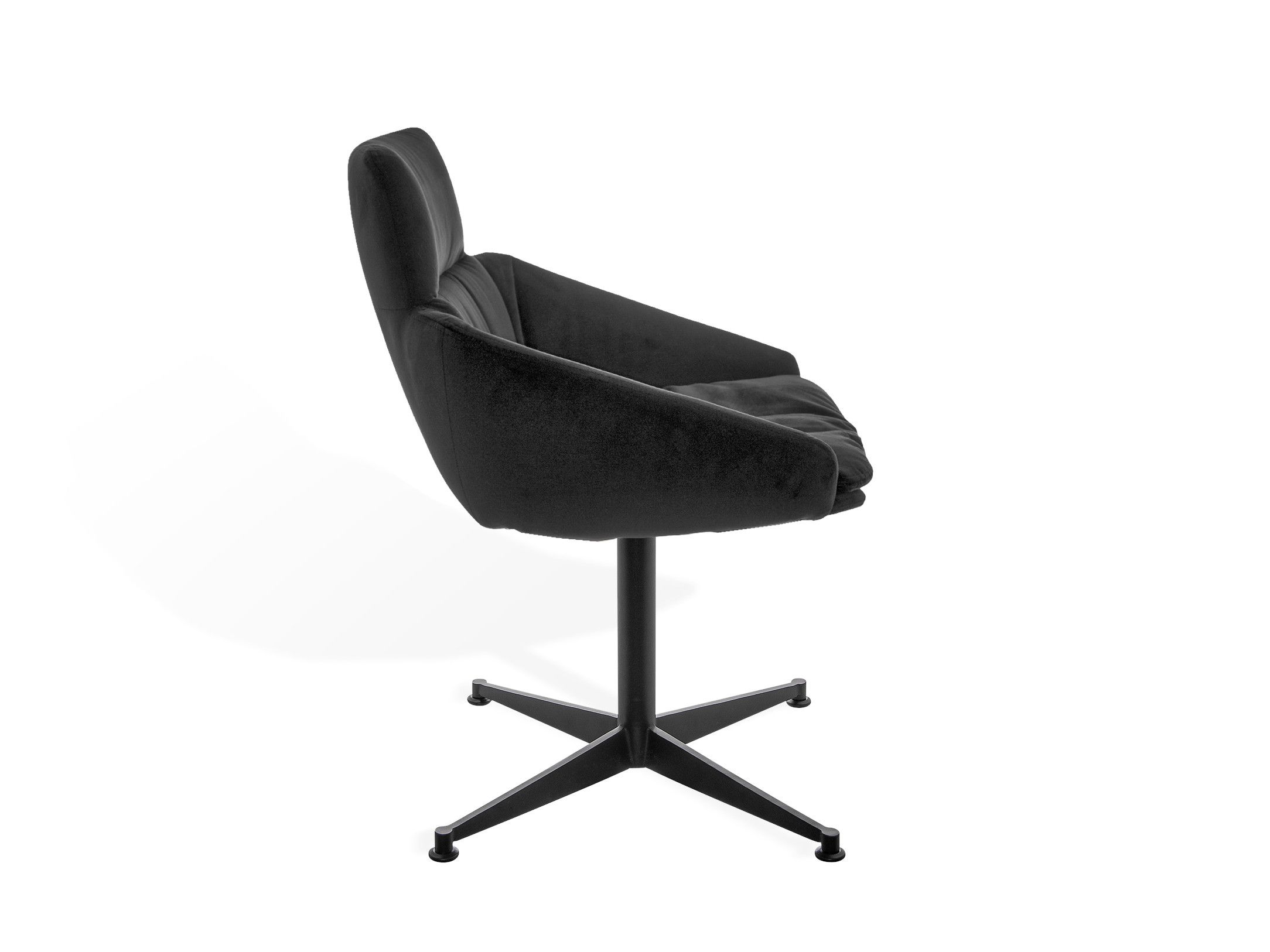 4-спицевое мягкое кресло с низкими подлокотниками KFF Faye ARCH-00140096