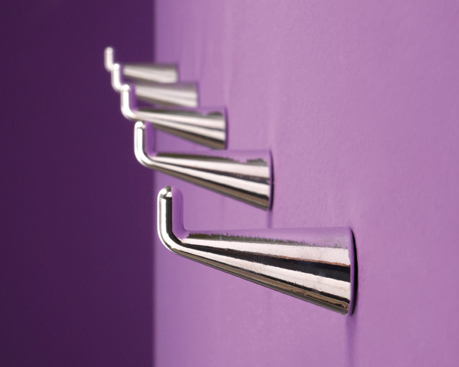 Алюминиевая вешалка для одежды SCHNEEWEISS interior Iserlohner Haken ARCH-00001332