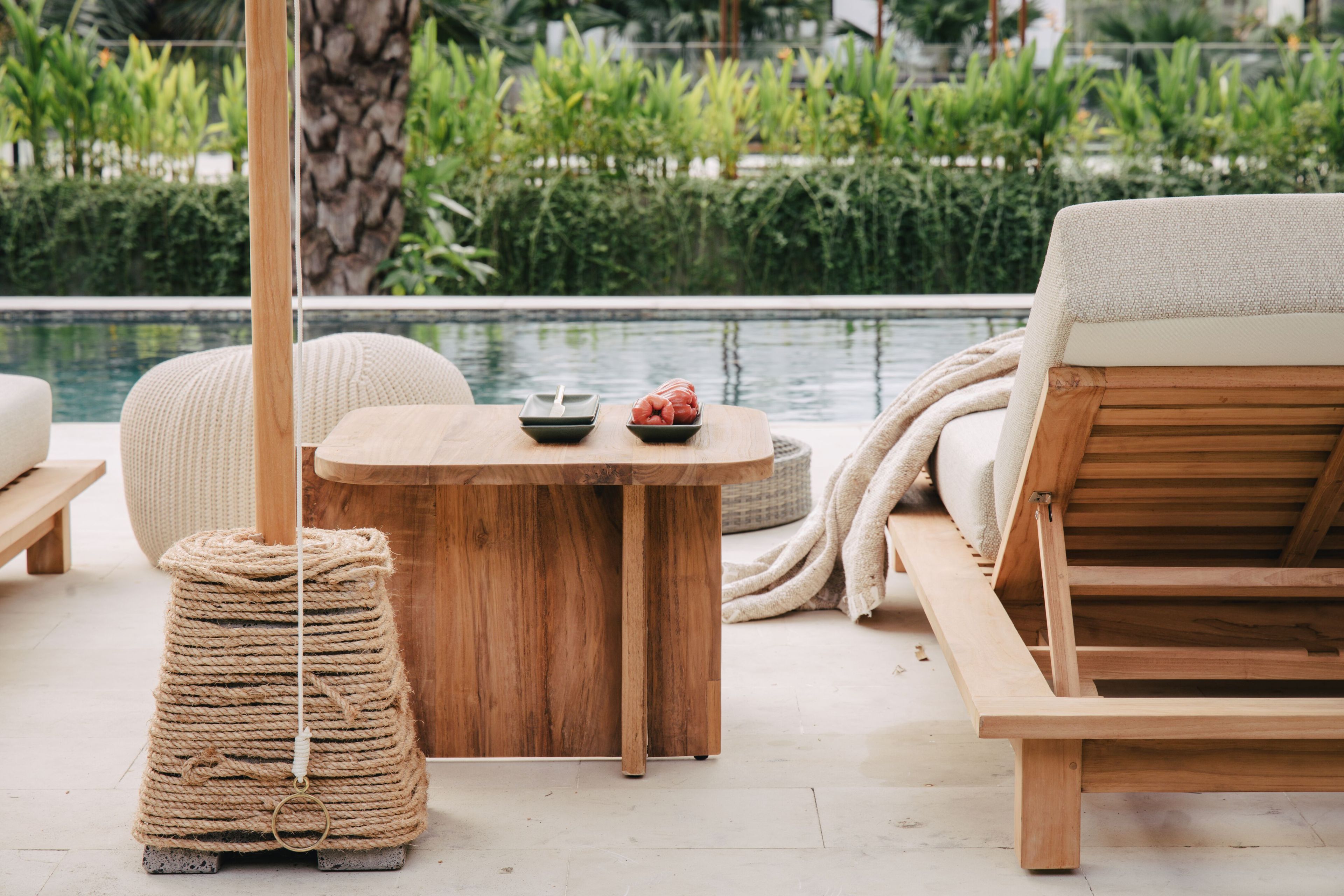 Низкий стол из тикового дерева cbdesign 70 ARCH-00070714 - Вид №2