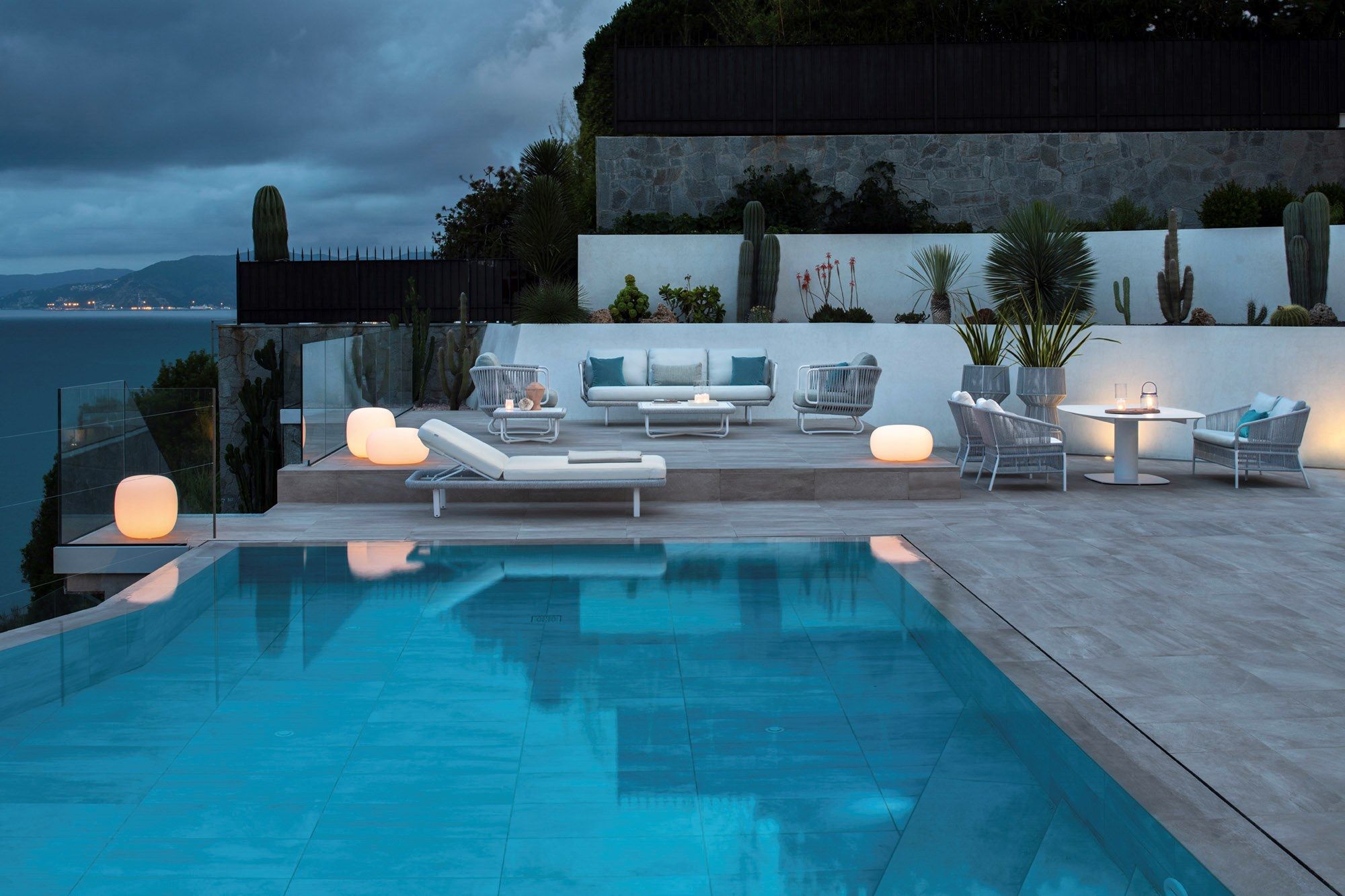 Алюминиевая Садовая кровать Varaschin Вавилон ARCH-00104926 - Вид №2