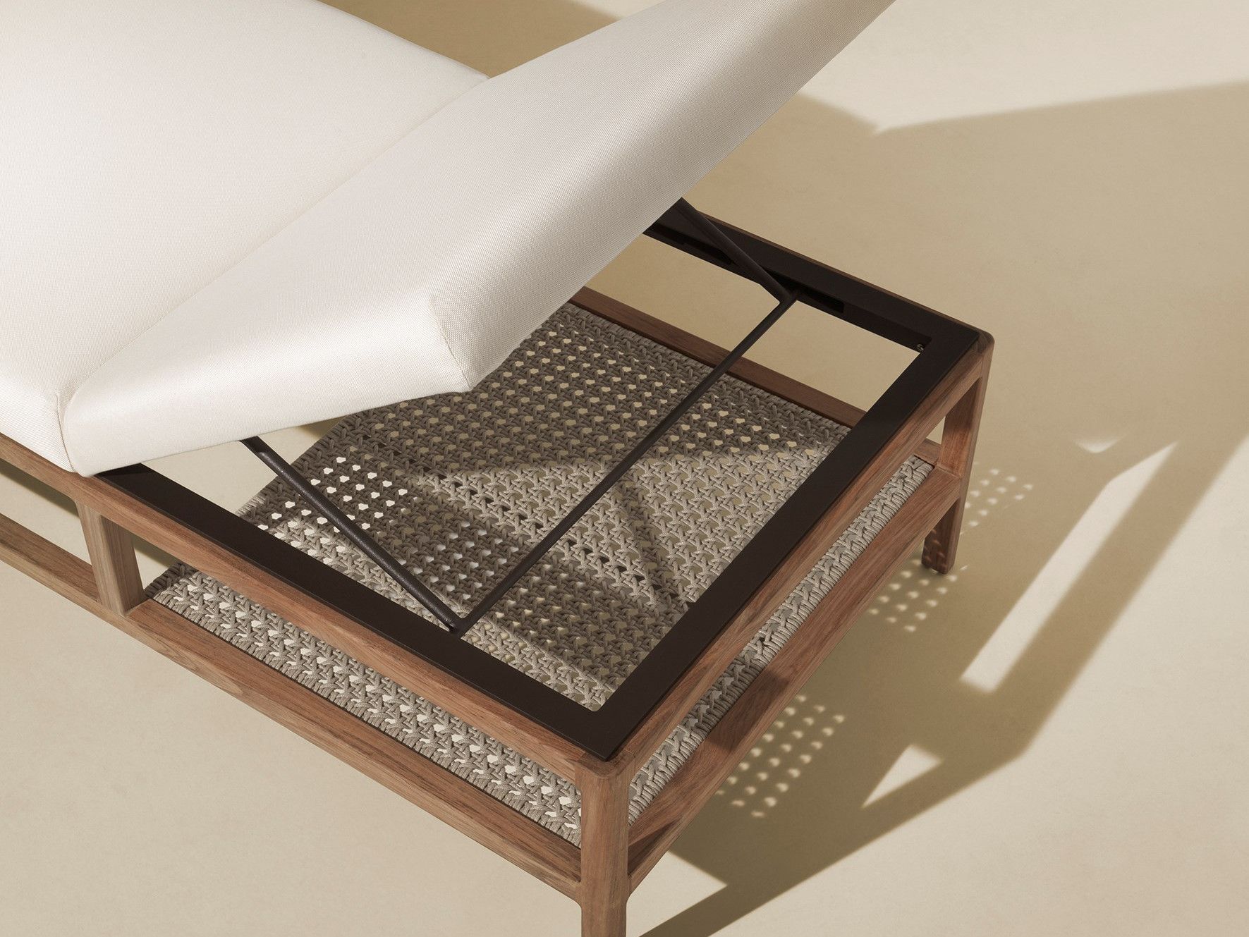 Садовая кровать с откидной спинкой из тикового дерева Ethimo Grand Life ARCH-00096121 - Вид №3