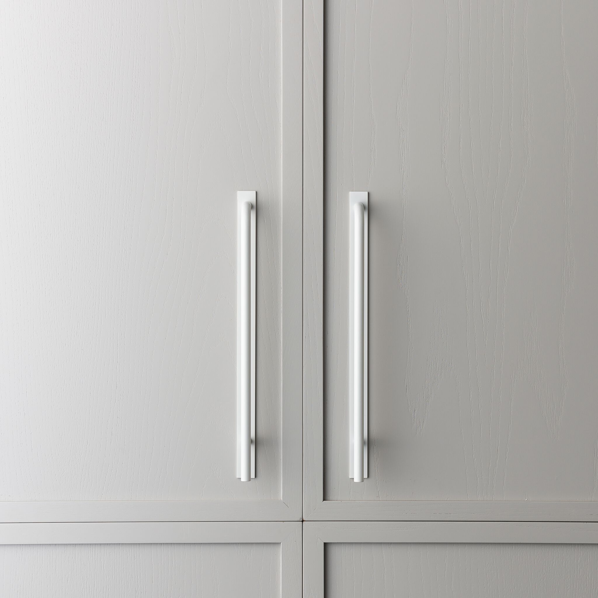 Латунная мебельная ручка на пластине Lo & Co Interiors Brera ARCH-00145478 - Вид №36