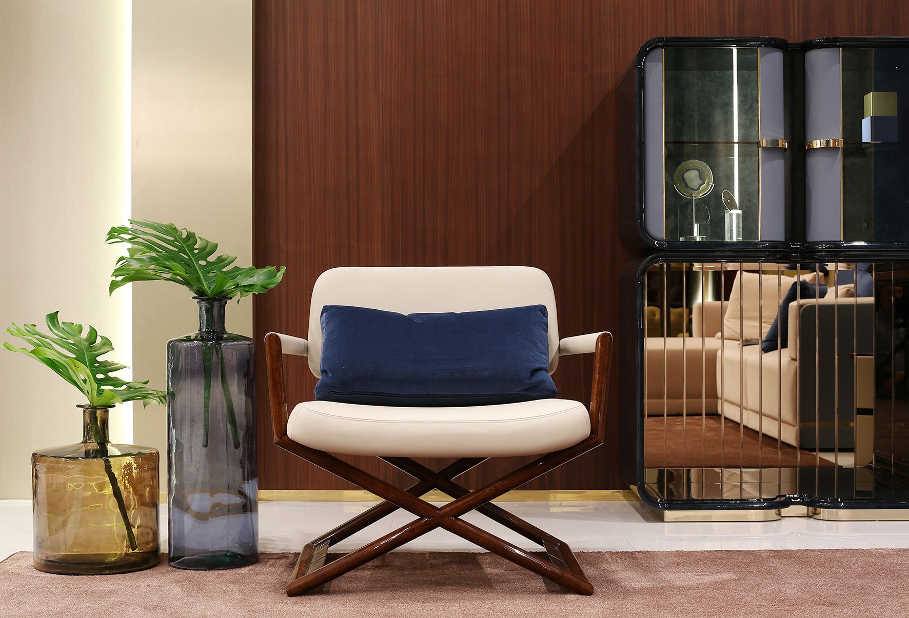 Кожаное кресло с подлокотниками Turri ARCH-00017560