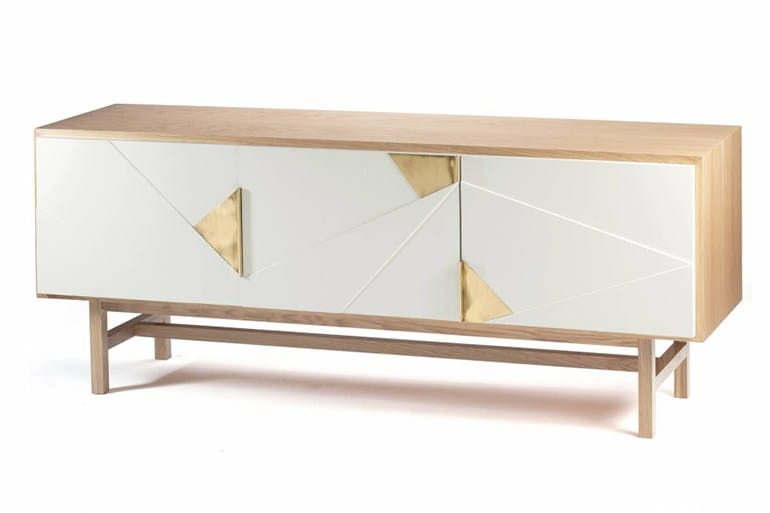 Шкаф из грецкого ореха с распашными дверями Mambo Unlimited Ideas ARCH-00074864 - Вид №1