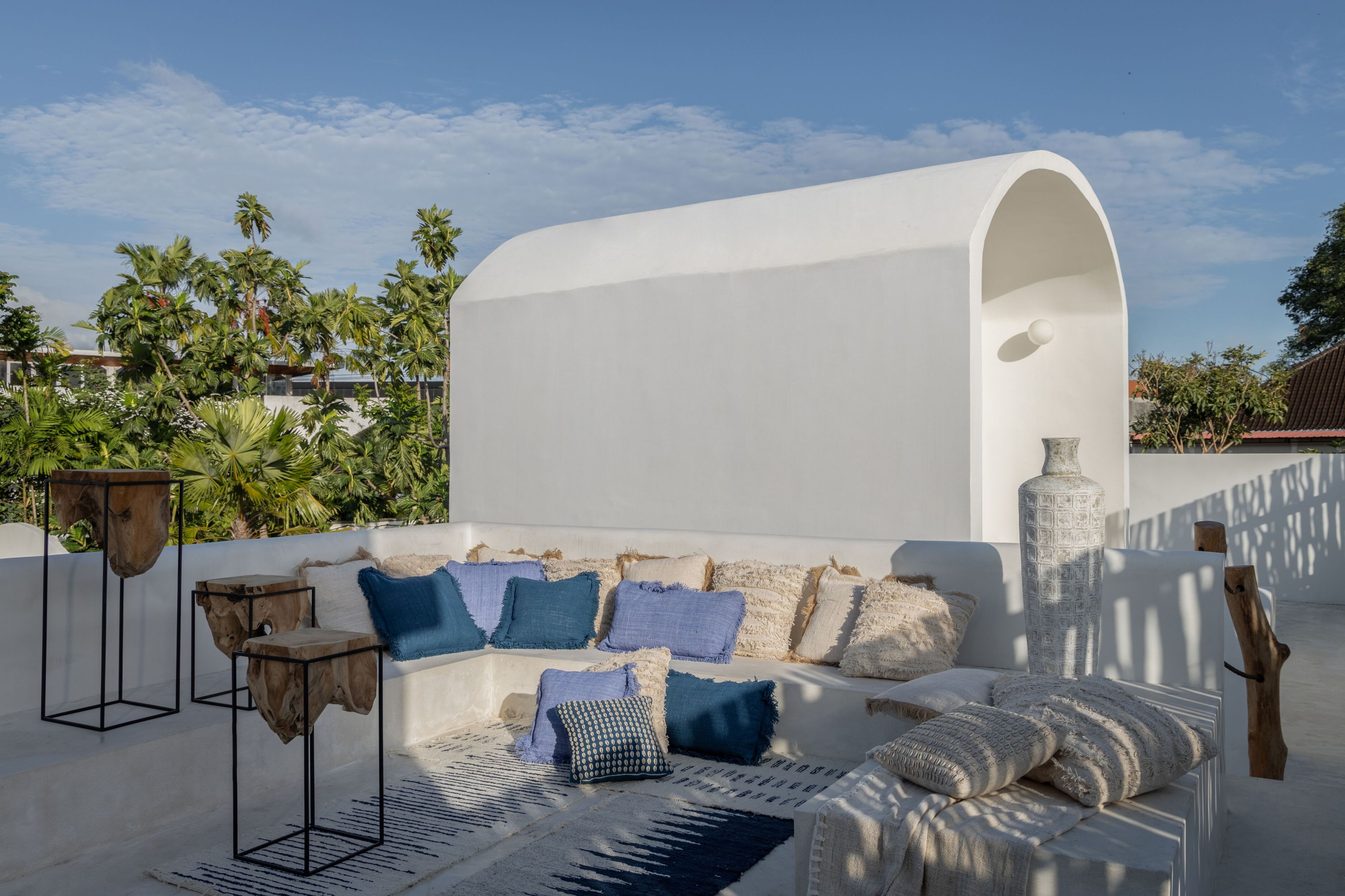 Высокий садовый стол из тикового дерева cbdesign Rustic ARCH-00110268 - Вид №1