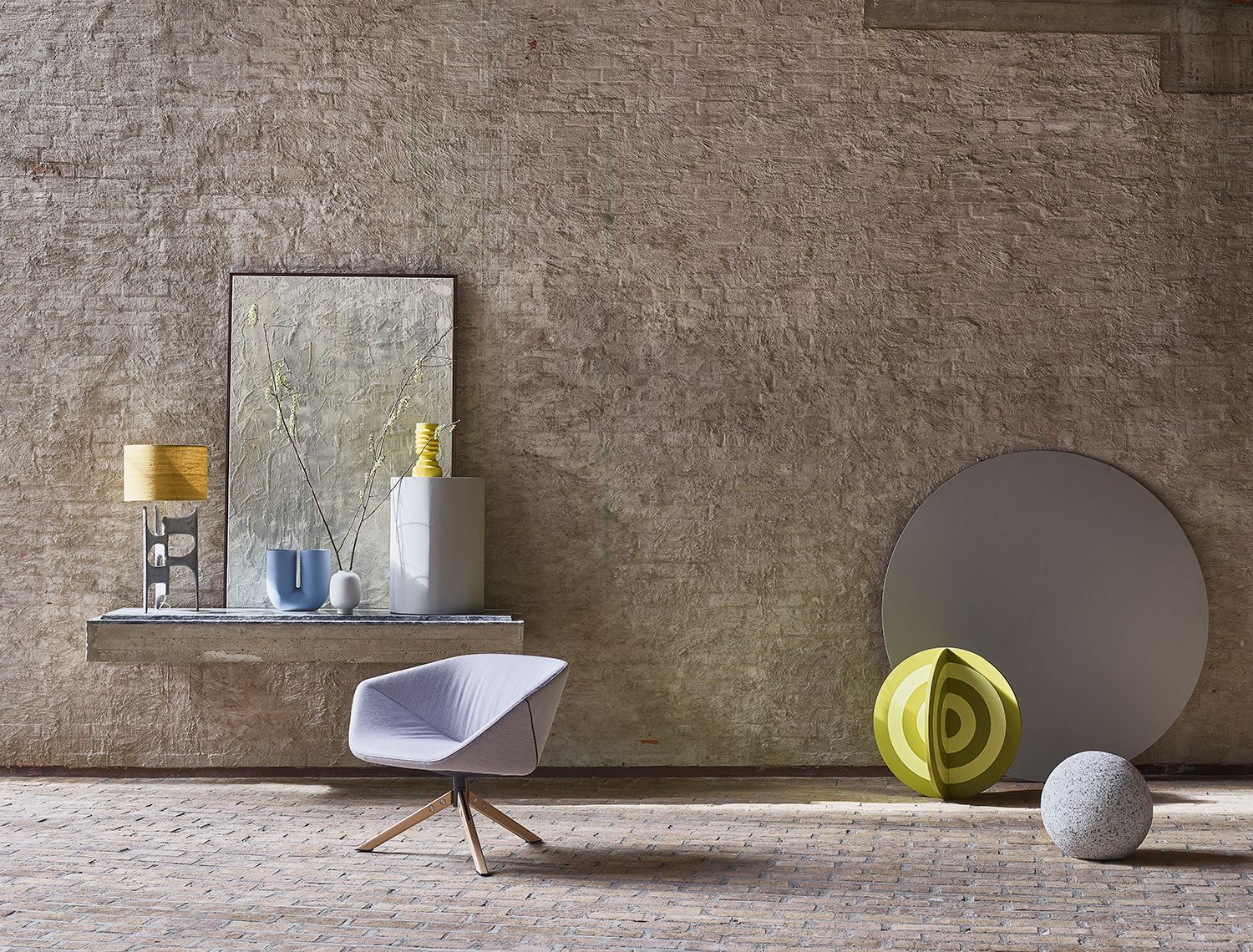 Тканевое кресло с подлокотниками Montis ARCH-00119486 - Вид №1