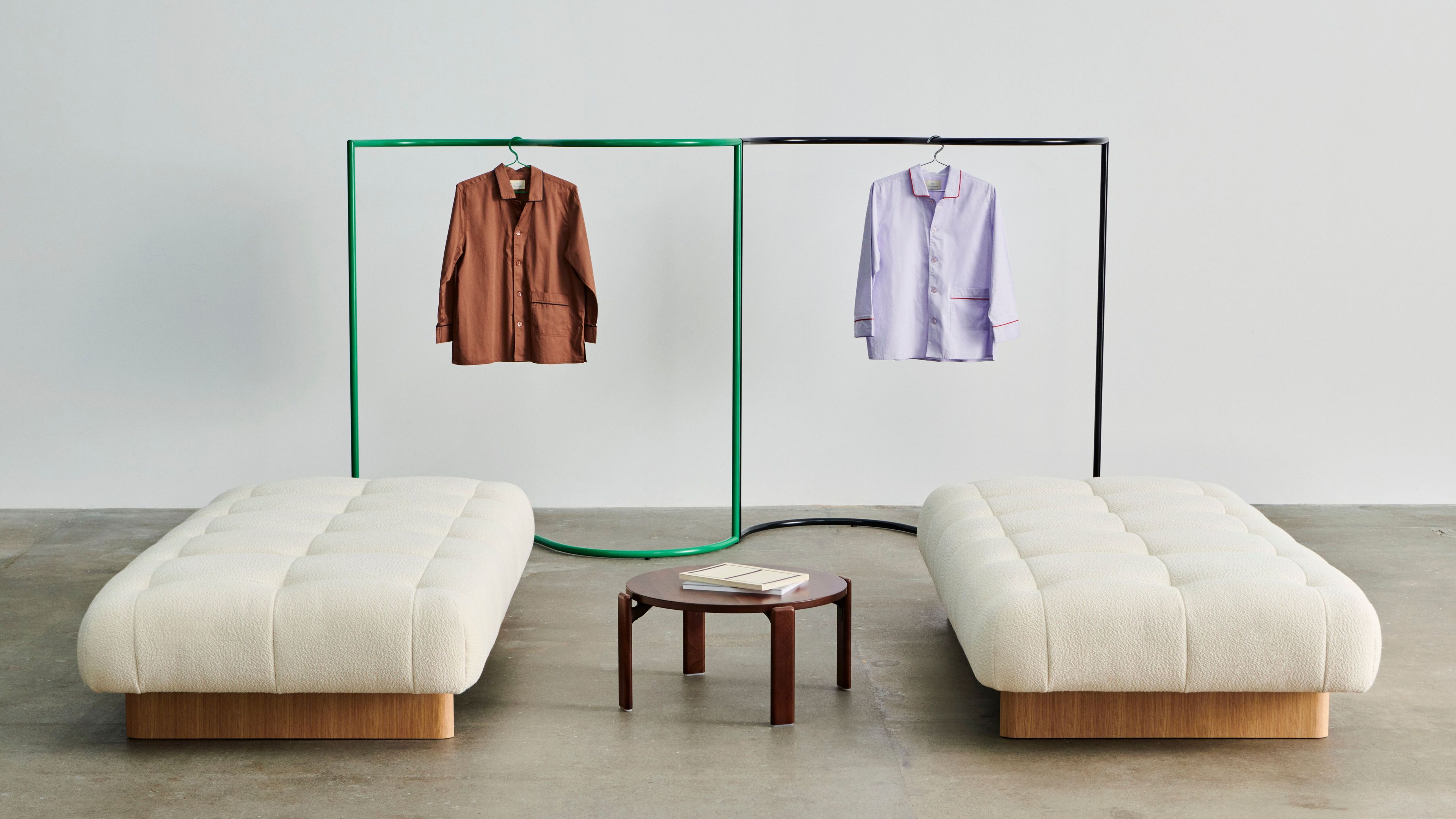 Стальная напольная вешалка с порошковым покрытием Hay COLOUR RACK S ARCH-00071013 - Вид №4