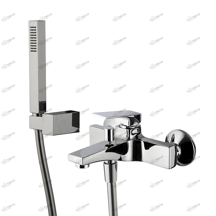 F3384 Смеситель внешнего монтажа на ванну с душевым комплектом FIMA CARLO FRATTINI Fit 