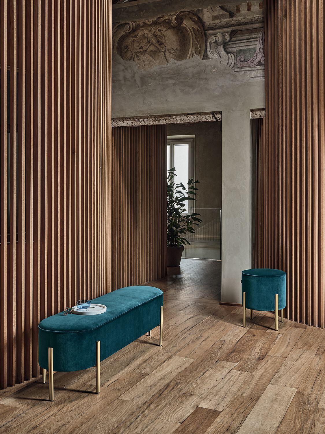 Скамейка из ткани Bontempi Casa Smurfoso ARCH-00024282 - Вид №1