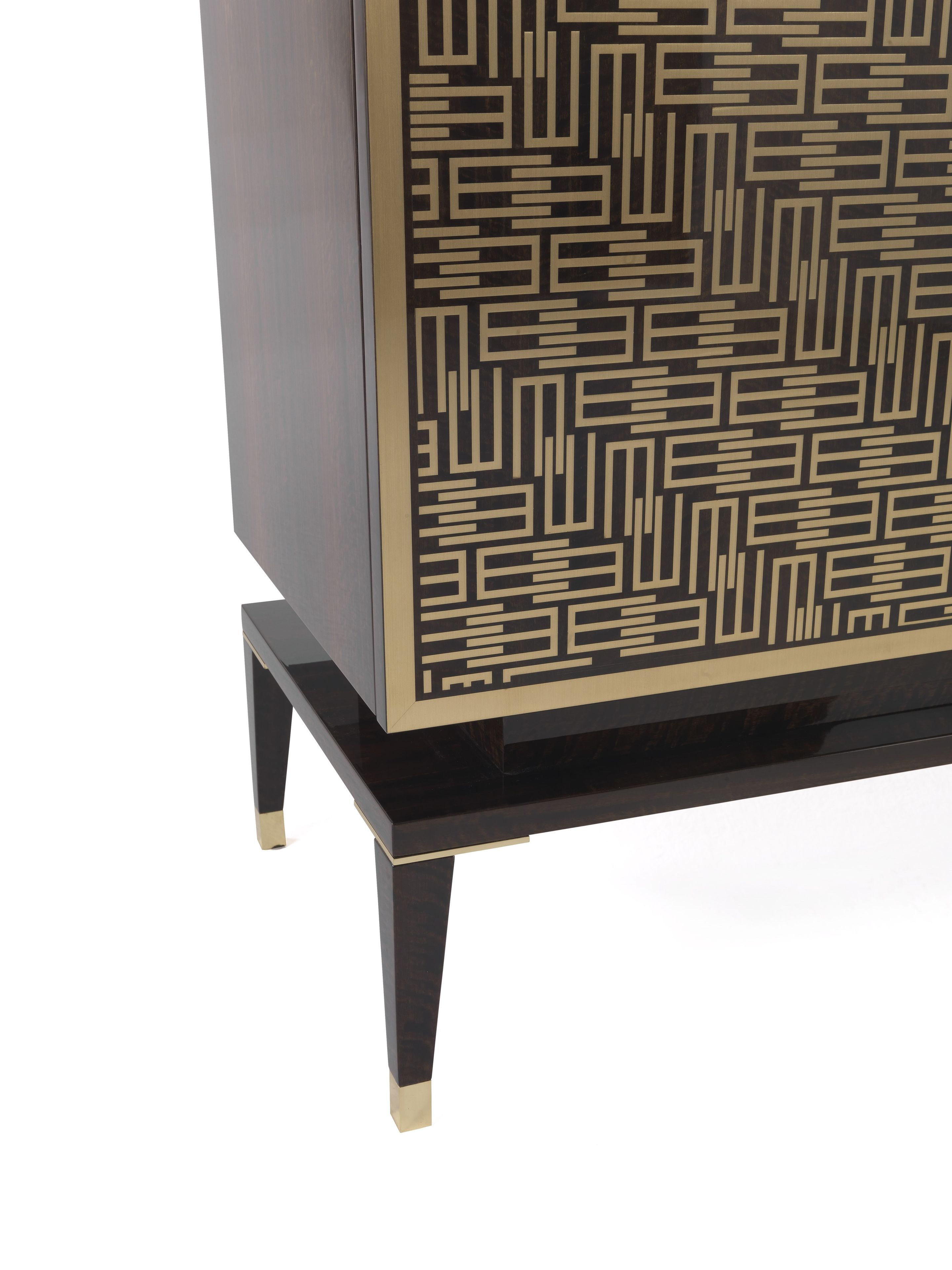 Шкаф из эвкалипта с распашными дверями ETRO Home Interiors Tibesti ARCH-00097088 - Вид №2