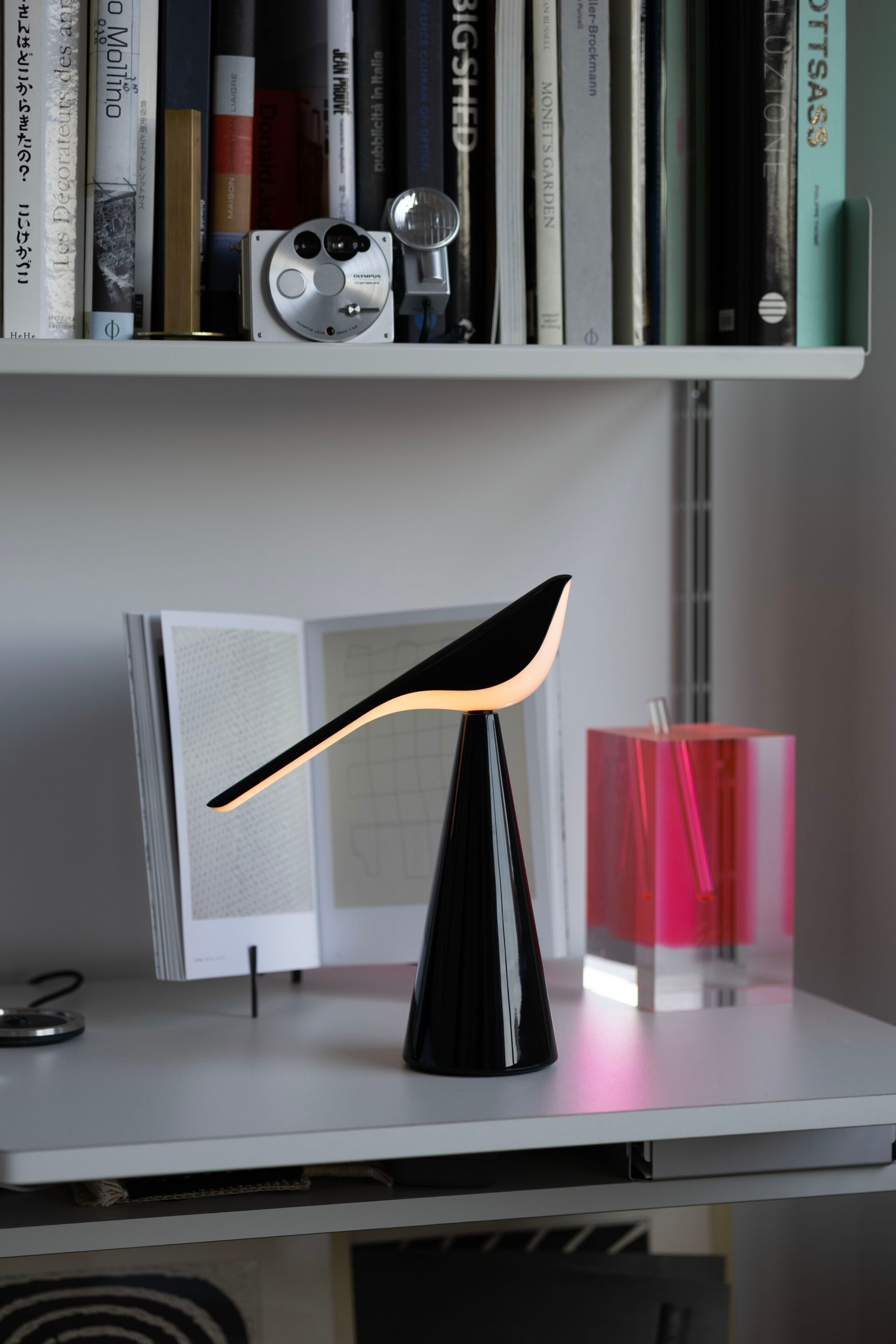 Алюминиевая светодиодная настольная лампа Established&Sons TIKI ARCH-00145932 - Вид №40