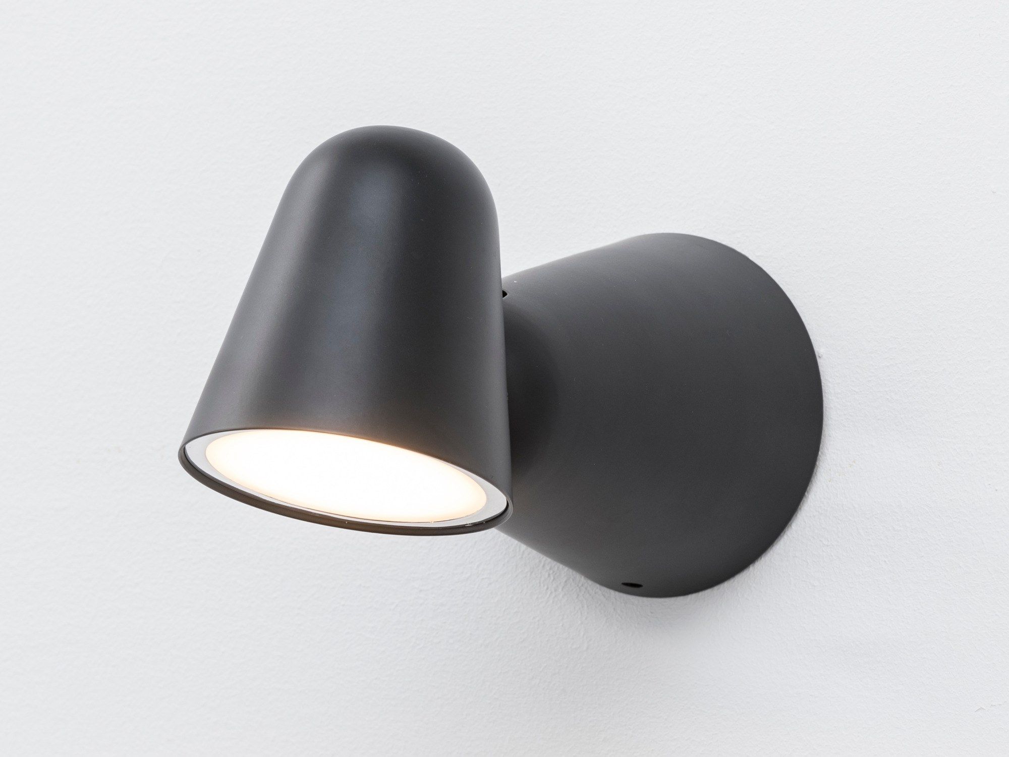 Регулируемый светодиодный настенный светильник Formagenda Peppone ARCH-00065868 - Вид №18