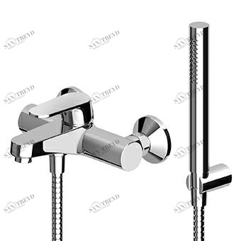 ZSN108 Смеситель ванна-душ внешний однорычажный с переключателем, аэратором, душевым комплектом. <br> Картридж с ограничителем расхода и температуры. Zucchetti Sun 