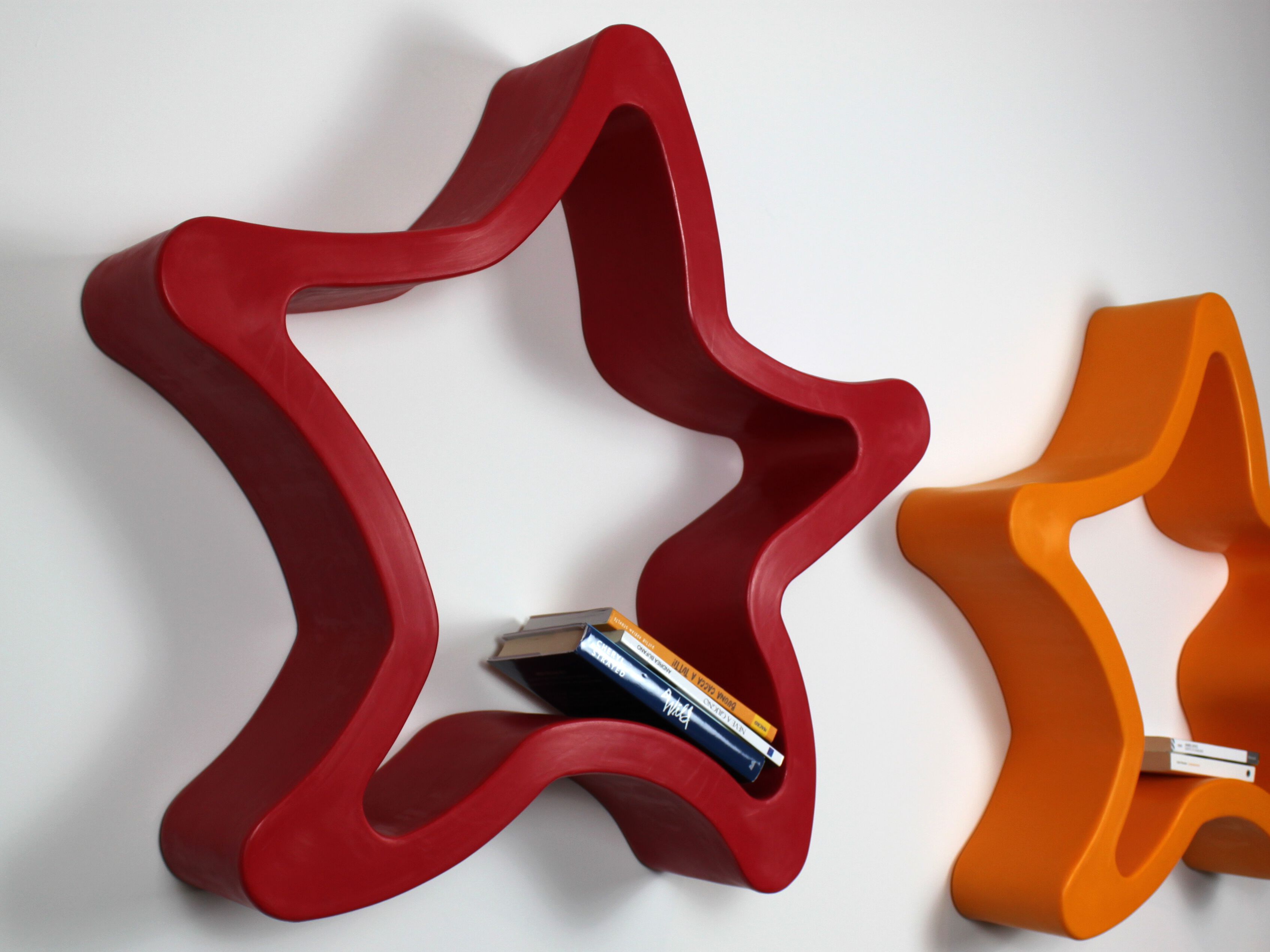 Стойка для журналов / навесной шкаф из полиэтилена Kloris DIVA ARCH-00016590