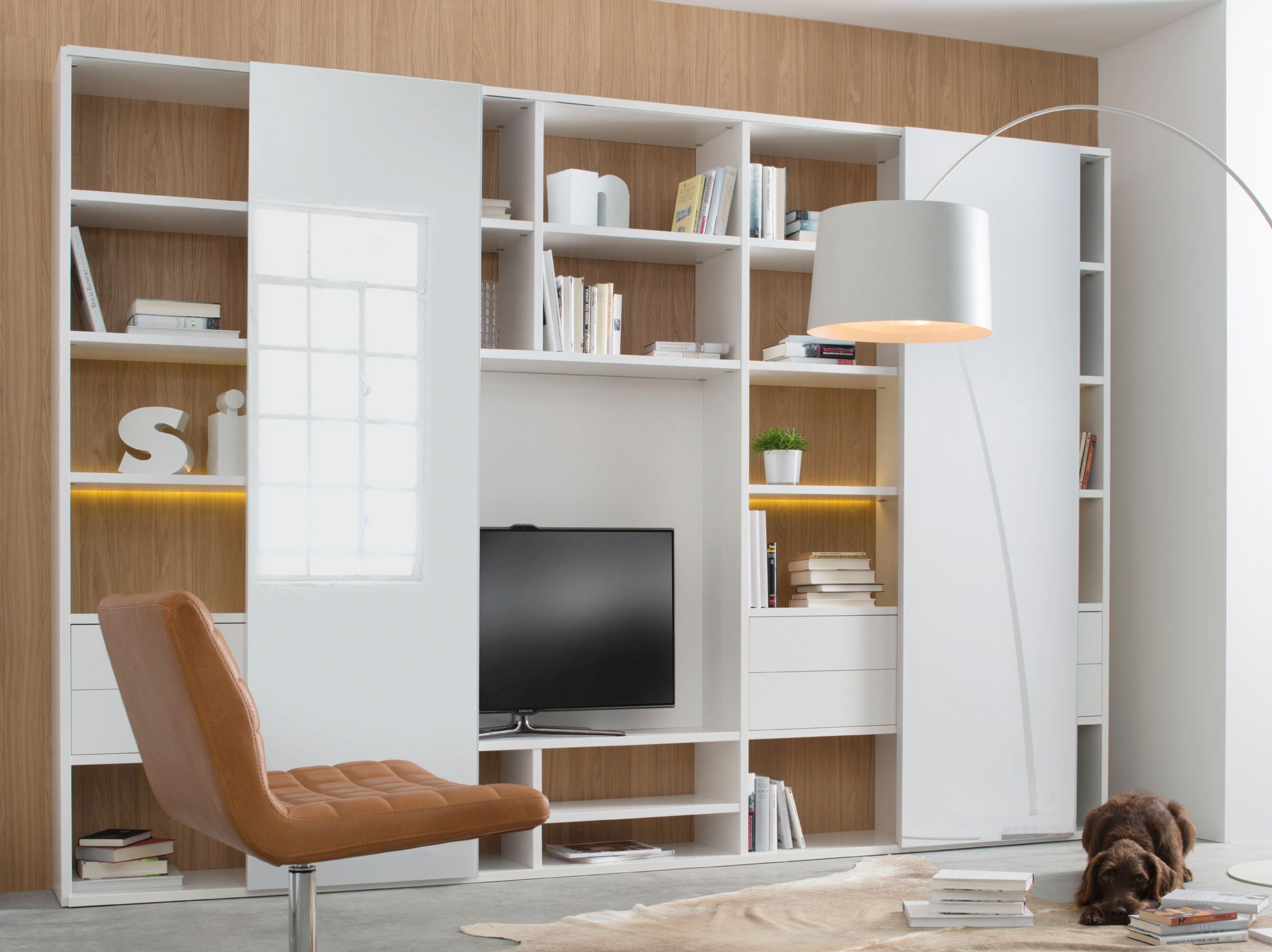 Оборудованная стена с подставкой для телевизора Sudbrock Möbelhandwerk Sinus ARCH-00103849